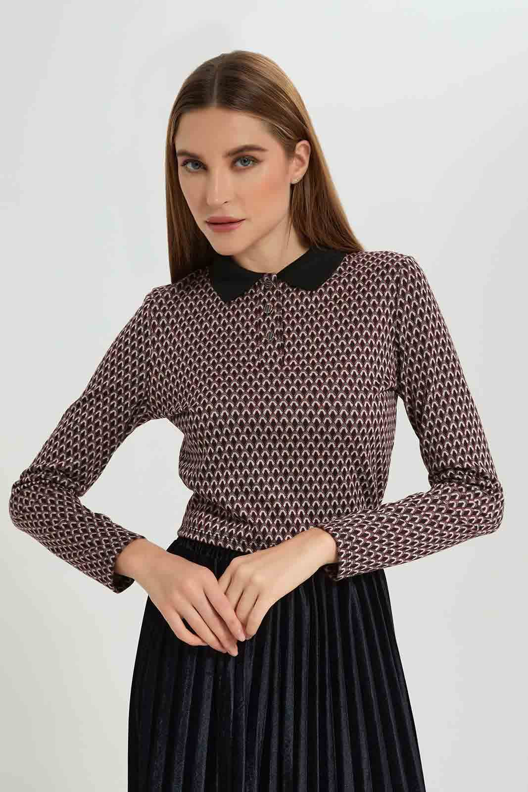 Redtag-Assorted-Collared-With-Zipper-Front-Pullover-Category:Pullovers,-Colour:Assorted,-Deals:New-In,-Filter:Women's-Clothing,-LEC,-LEC-Pullovers,-New-In-LEC-APL,-Non-Sale,-Section:Women,-W22B-Women's-