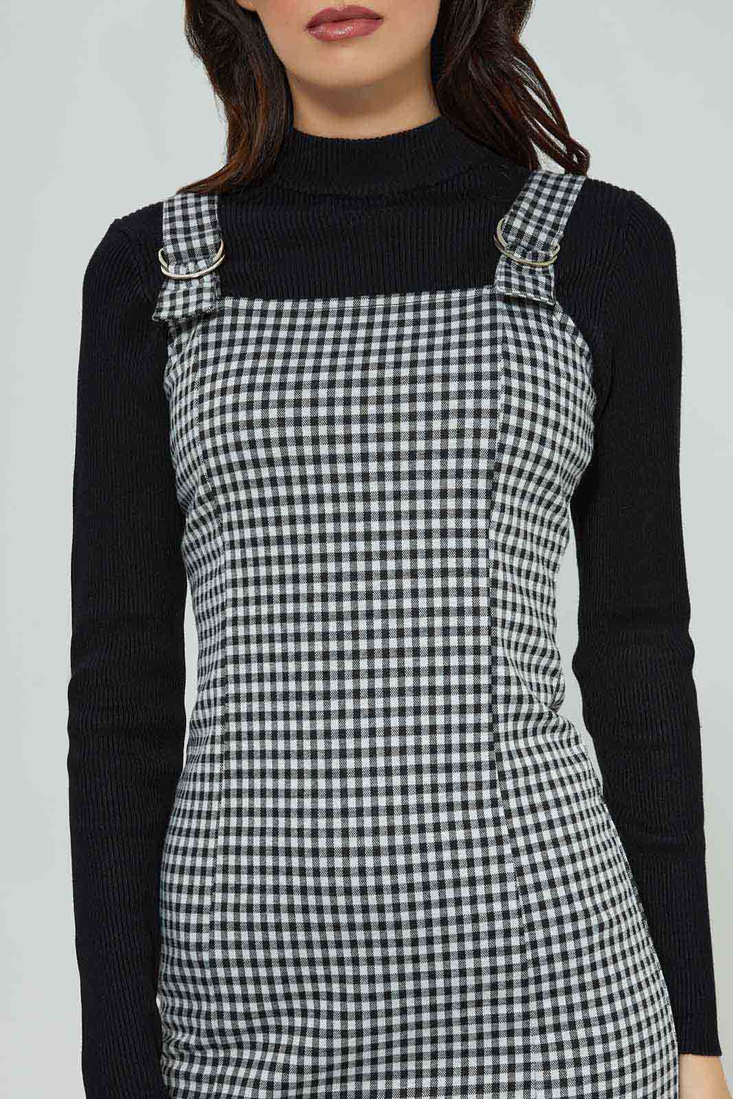 Black High Neck Pullover