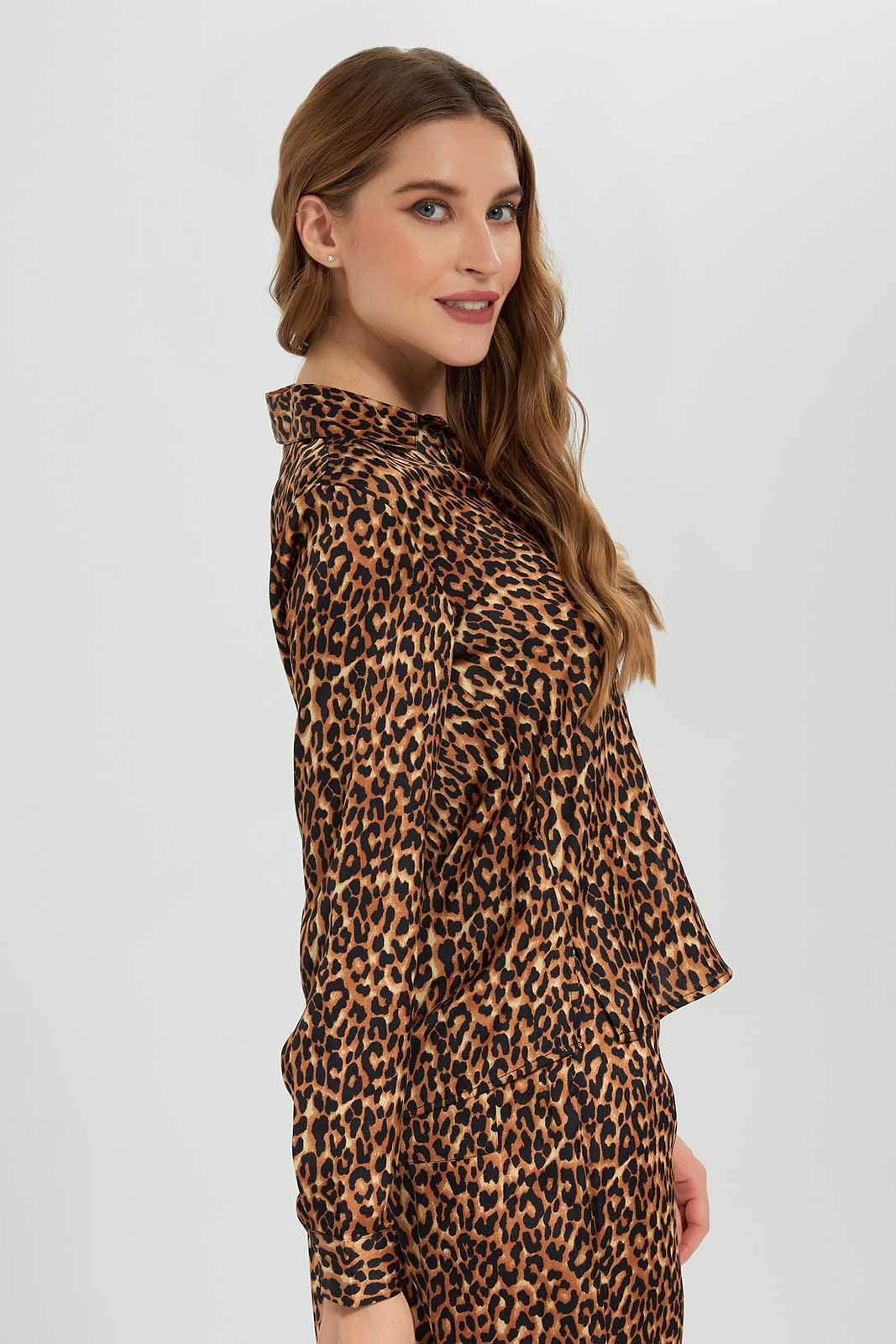 Redtag-Assorted-Collared-Blouse-Category:Blouses,-Colour:Assorted,-Deals:New-In,-Filter:Women's-Clothing,-LEC,-LEC-Blouses,-New-In-LEC-APL,-Non-Sale,-Section:Women,-W22B-Women's-