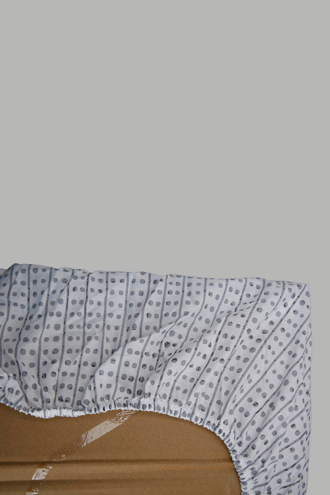 Redtag-Grey-Printed-Fitted-Sheet-(Super-King-Size)-Category:Fitted-Sheets,-Colour:Grey,-Deals:New-In,-Filter:Home-Bedroom,-HMW-BED-Fitted-Sheets,-New-In-HMW-BED,-Non-Sale,-Section:Homewares,-W22B-Home-Bedroom-