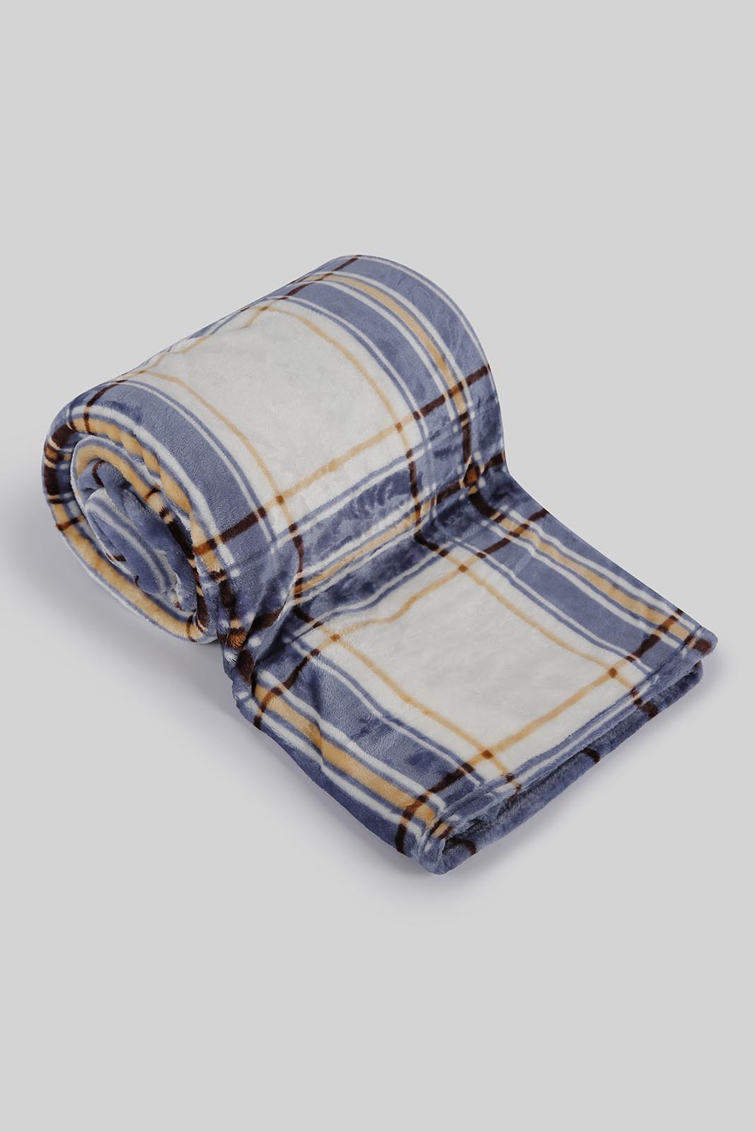 Redtag-White/Blue-Printed-Checks-Blanket-(Double-Size)-Category:Blankets,-Colour:White,-Deals:New-In,-Filter:Home-Bedroom,-HMW-BED-Blankets,-New-In-HMW-BED,-Non-Sale,-Section:Homewares,-W22B-Home-Bedroom-