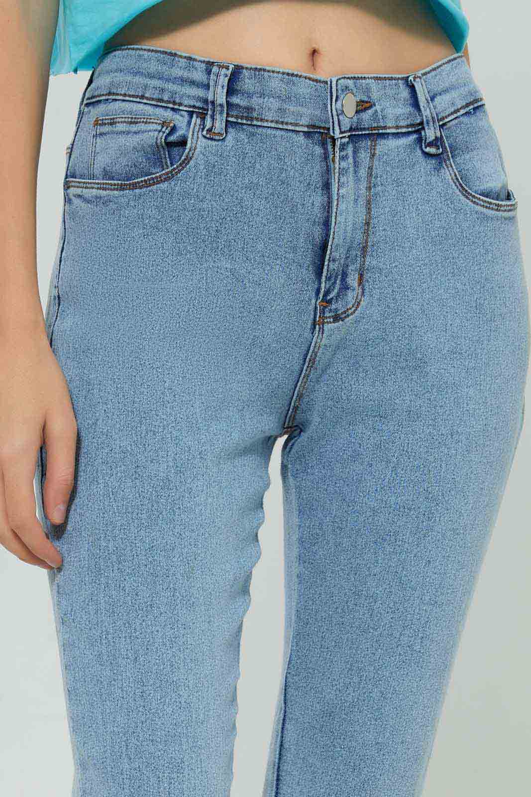 Redtag-Stone-Wash-Skinny-Mid-Jeans-Category:Jeans,-Colour:Stonewash,-Deals:New-In,-Filter:Women's-Clothing,-New-In-Women-APL,-Non-Sale,-Section:Women,-TBL,-W22A,-Women-Jeans-Women's-