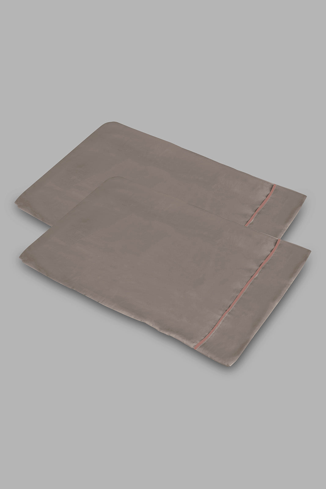 Redtag-Pink/Grey-Reversible-2-Piece-Duvet-Cover-Set-(King-Size)-Category:Duvet-Covers,-Colour:Pink,-Deals:New-In,-Filter:Home-Bedroom,-HMW-BED-Duvet-Covers,-New-In-HMW-BED,-Non-Sale,-Section:Homewares,-W22A-Home-Bedroom-