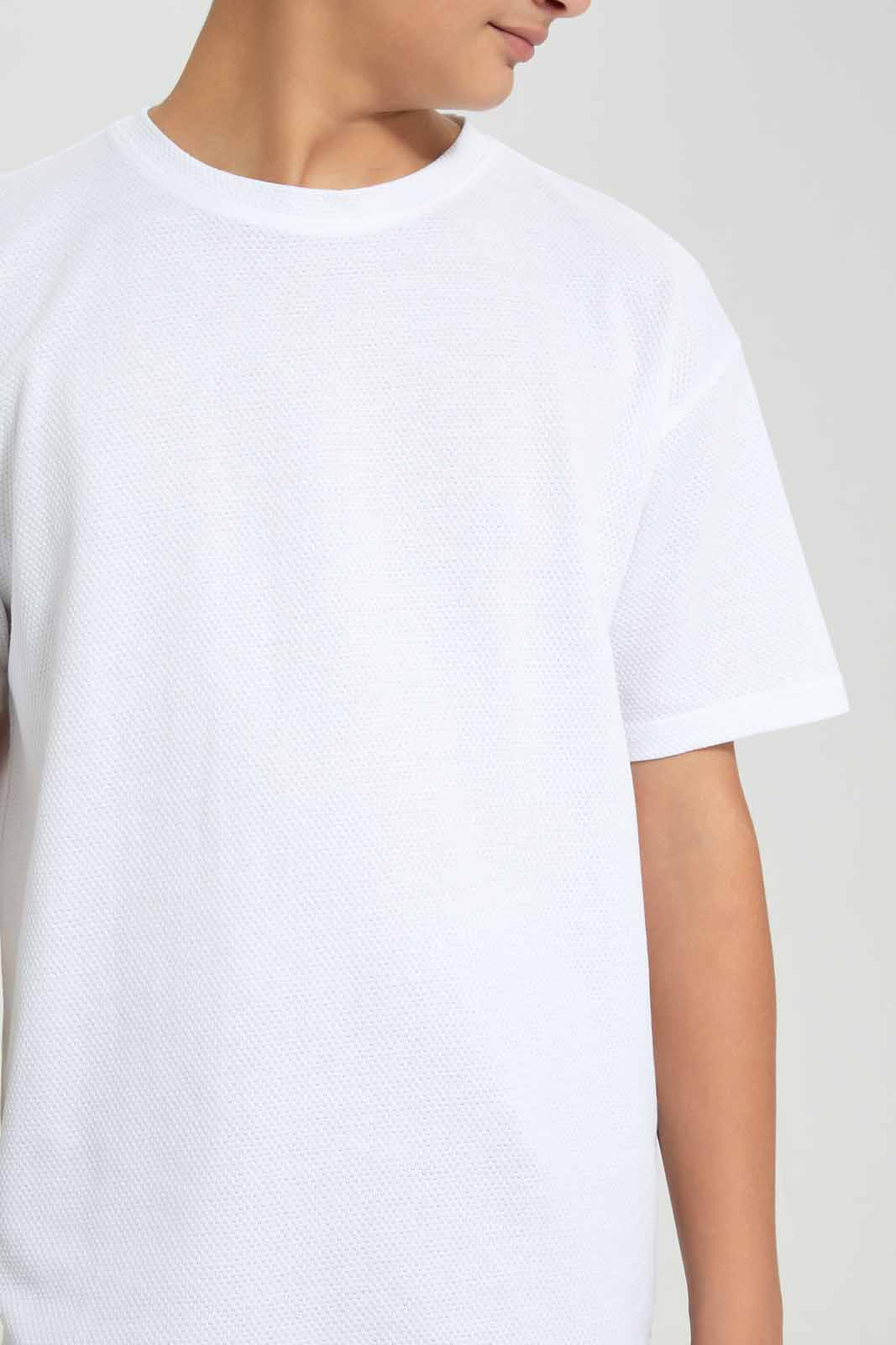 Redtag-White-Popcorn-Kint-Dropdown-Shoulder-T-Shirt-BSR-T-Shirts,-Category:T-Shirts,-Colour:White,-Deals:New-In,-Filter:Senior-Boys-(8-to-14-Yrs),-New-In-BSR-APL,-Non-Sale,-Section:Boys-(0-to-14Yrs),-TBL,-W22B-Senior-Boys-9 to 14 Years