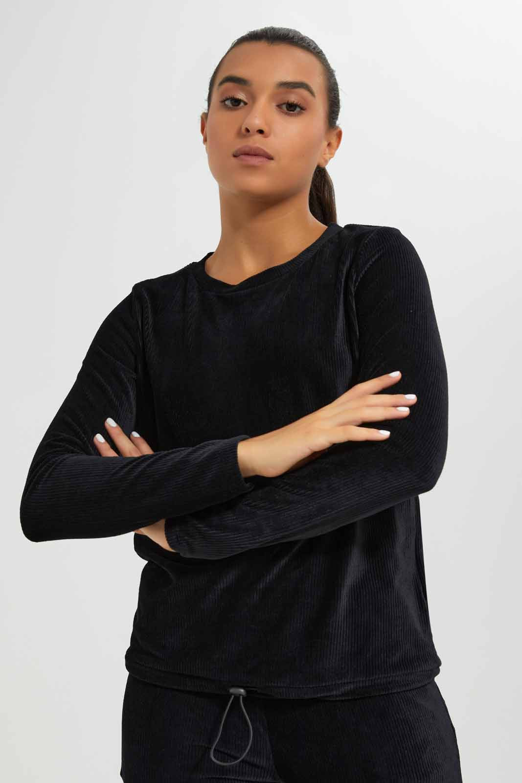 Redtag-Black-Round-Neck-L/S-Velour-Sweatshirt-Category:Sweatshirts,-Colour:Black,-Deals:New-In,-Filter:Women's-Clothing,-New-In-Women-APL,-Non-Sale,-Section:Women,-TBL,-W22A,-Women-Sweatshirts-Women's-