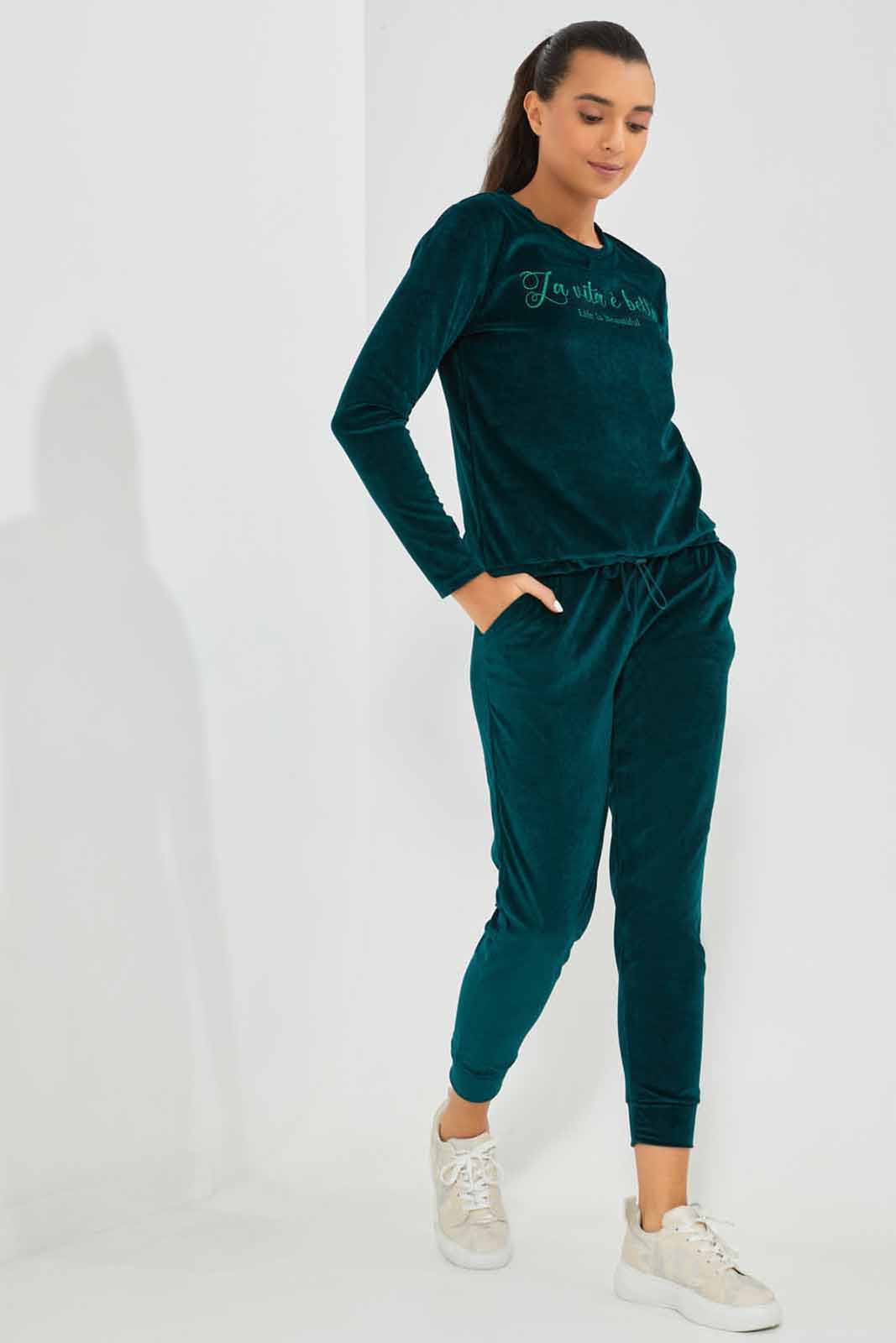 Redtag-Green-Round-Neck-L/S-Velour-Sweatshirt-Category:Sweatshirts,-Colour:Green,-Deals:New-In,-Filter:Women's-Clothing,-New-In-Women-APL,-Non-Sale,-Section:Women,-TBL,-W22A,-Women-Sweatshirts-Women's-