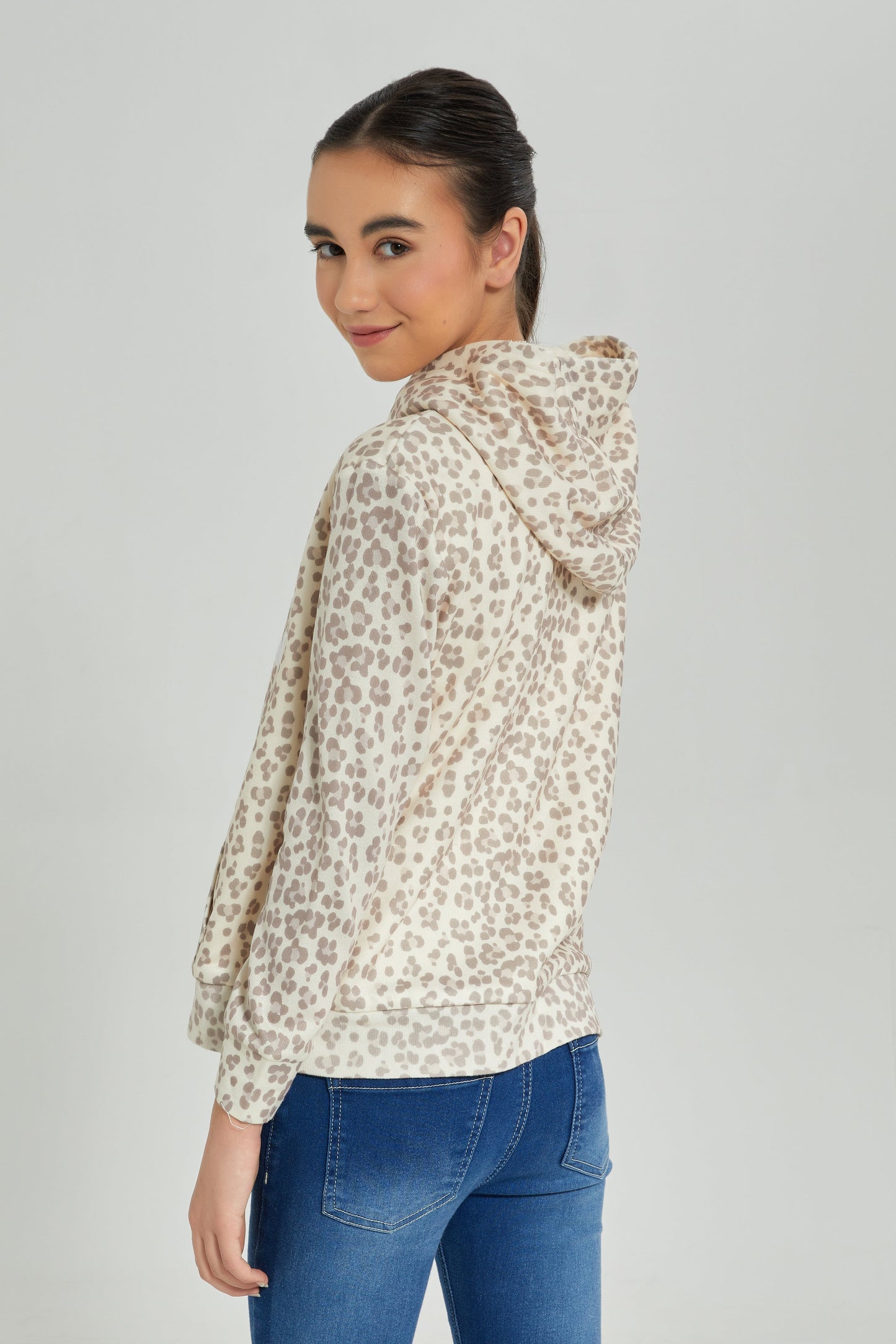 Senior Girls Beige Animal Print Zipper Sweatshirt