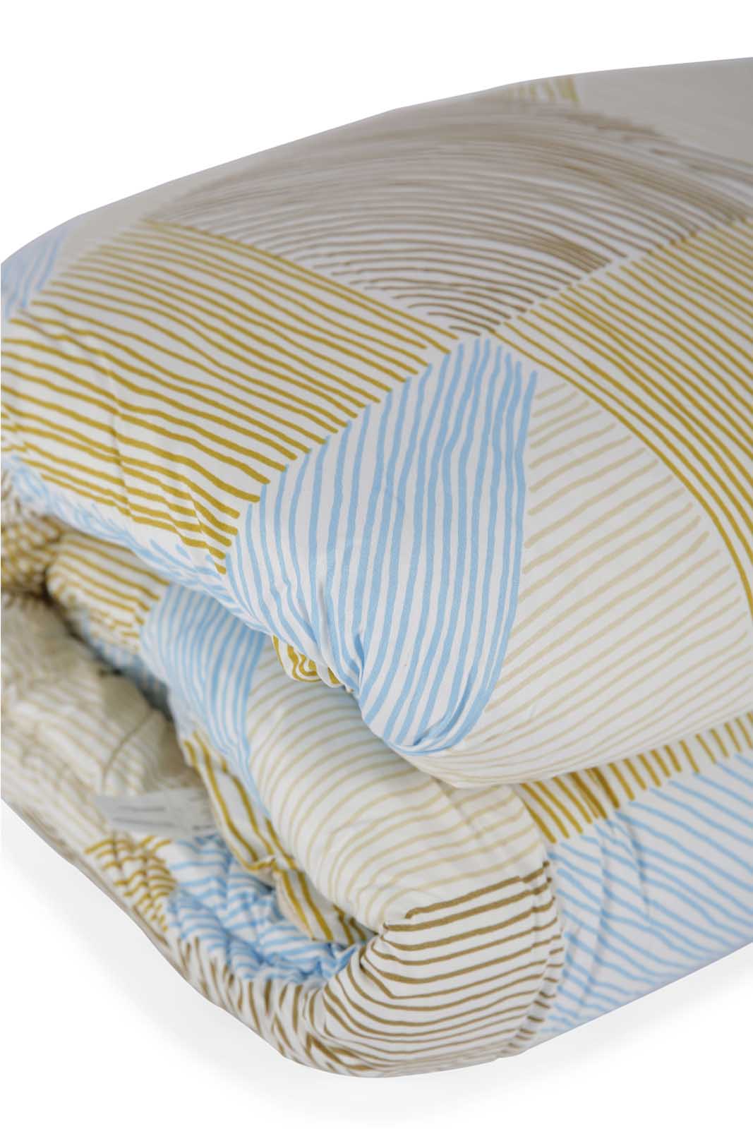 Redtag-Beige-3Pc-Abstract-Comforter-Set-(Single-Size)-365,-Category:Comforters,-Colour:Beige,-Deals:New-In,-Dept:Home,-Filter:Home-Bedroom,-HMW-BED-Comforters,-New-In-HMW-BED,-Non-Sale,-Section:Homewares-Home-Bedroom-