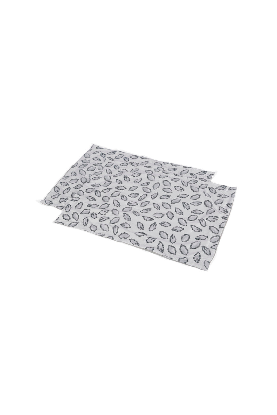 Redtag-Grey-3Pc-Contemporart-Comforter-Set-(Double-Size)-365,-Category:Comforters,-Colour:Grey,-Deals:New-In,-Dept:Home,-Filter:Home-Bedroom,-HMW-BED-Comforters,-New-In-HMW-BED,-Non-Sale,-Section:Homewares-Home-Bedroom-
