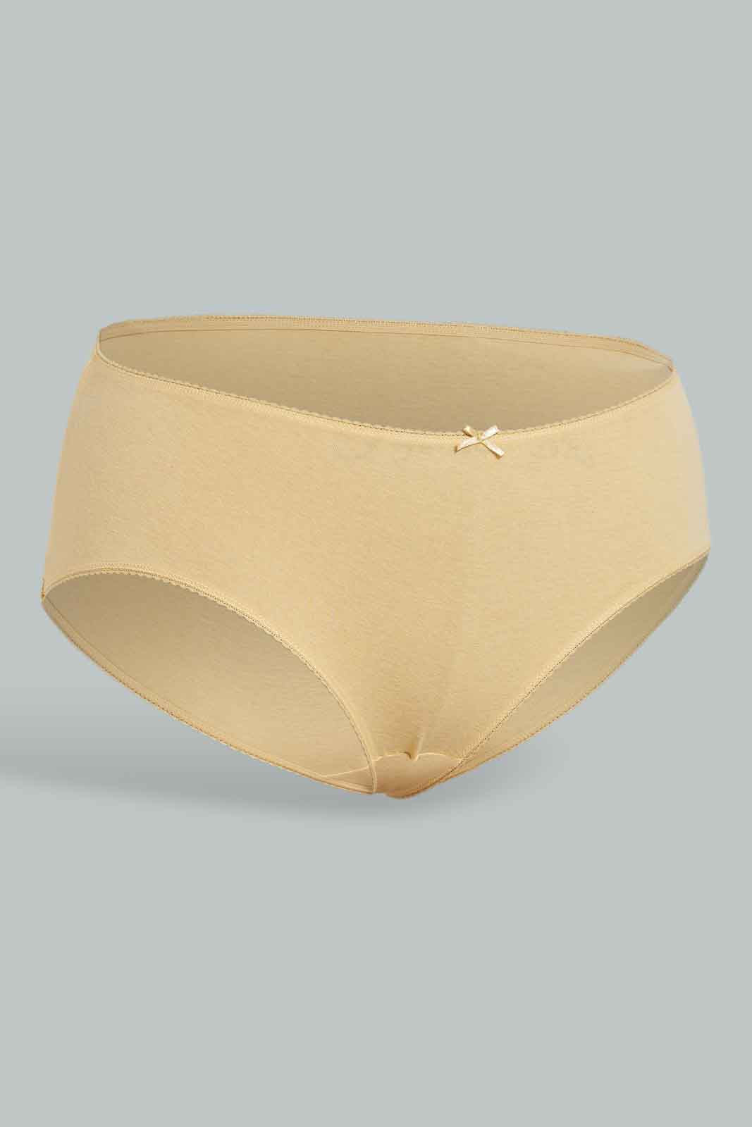 Redtag-PLUS-(PACK-4)---SOLID-BOYLEG,Black,Beige,White,Black-365,-Category:Briefs,-Colour:Assorted,-Deals:New-In,-Dept:Ladieswear,-Filter:Women's-Clothing,-New-In-Women-APL,-Non-Sale,-Section:Women,-Women-Briefs--