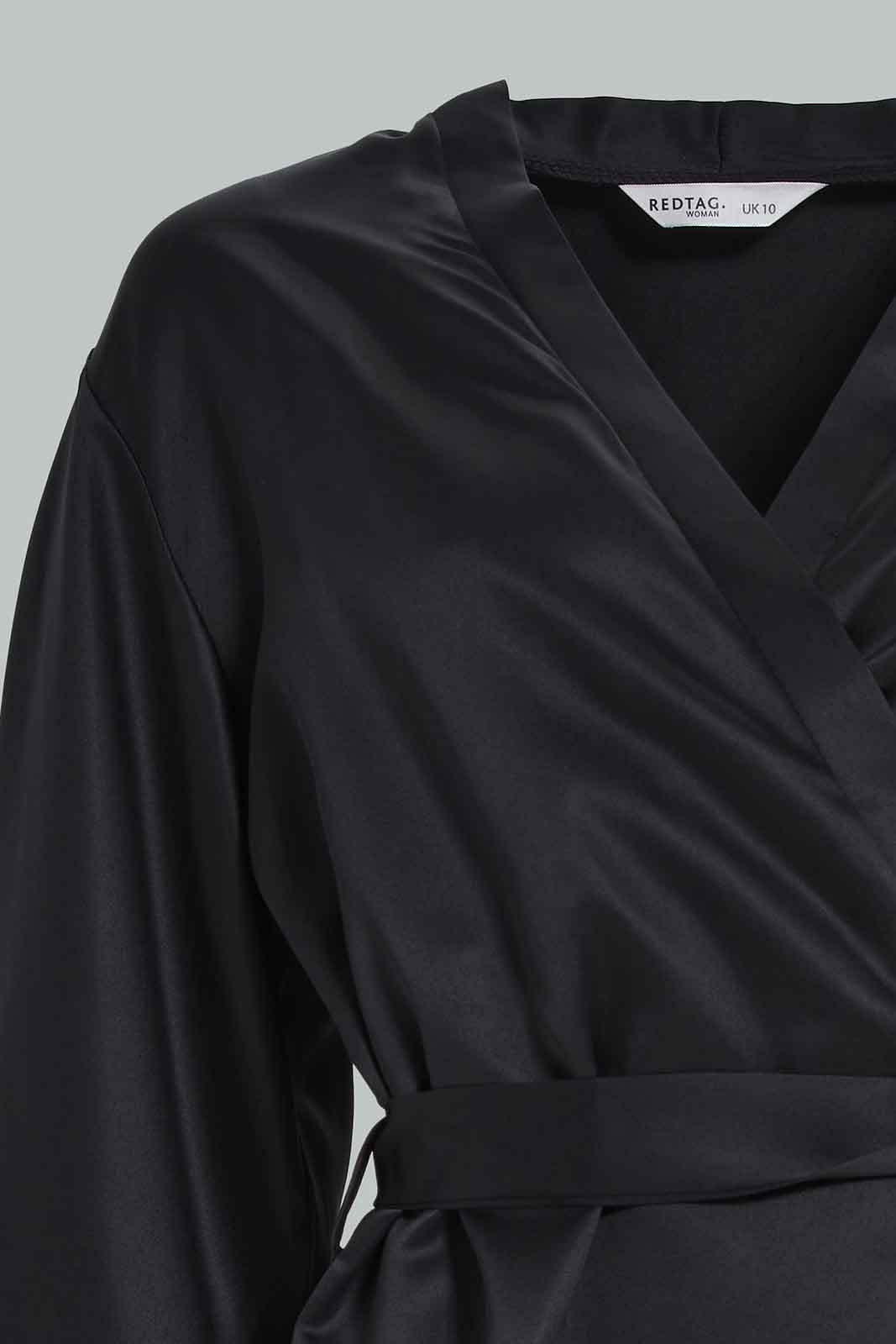 Redtag-Black-Robe-Solid-Category:Chemises,-Colour:Black,-Deals:New-In,-Dept:Ladieswear,-Filter:Women's-Clothing,-New-In-Women-APL,-Non-Sale,-Section:Women,-W22B,-Women-Chemises--
