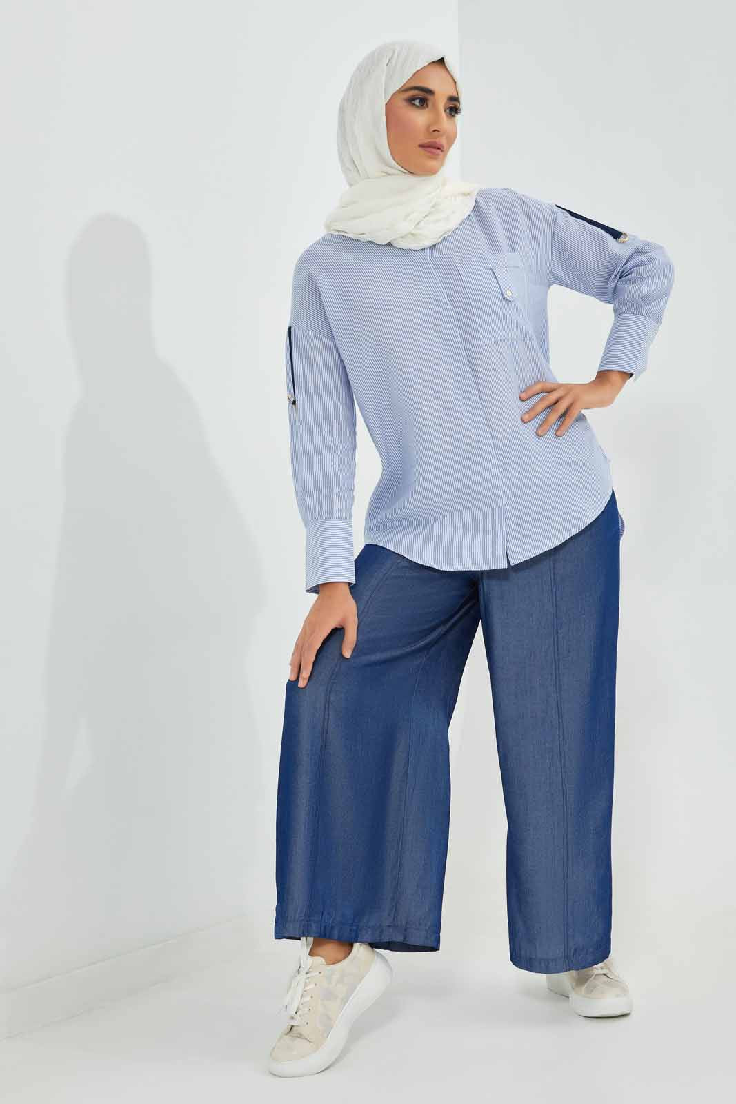 Redtag-Blue-Wideleg-Trousers-Category:Trousers,-Colour:Indigo,-Deals:New-In,-Filter:Women's-Clothing,-LMC,-New-In-Women-APL,-Non-Sale,-Section:Women,-W22A,-Women-Trousers--
