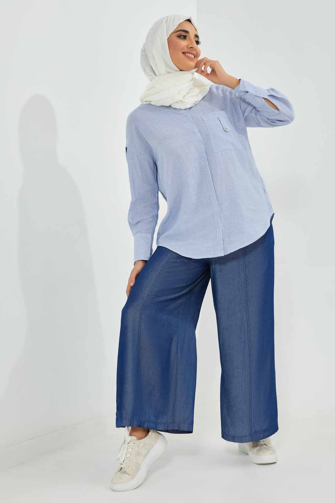 Redtag-Blue-Wideleg-Trousers-Category:Trousers,-Colour:Indigo,-Deals:New-In,-Filter:Women's-Clothing,-LMC,-New-In-Women-APL,-Non-Sale,-Section:Women,-W22A,-Women-Trousers--