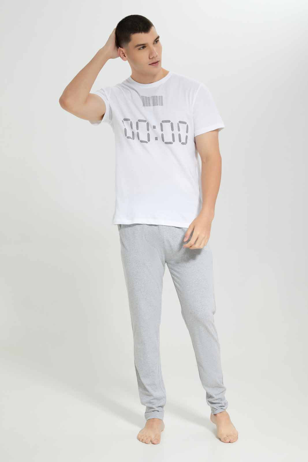 Redtag-WHITE-Graphic-T-Shirt-Category:T-Shirts,-Colour:White,-Deals:New-In,-Filter:Men's-Clothing,-Men-T-Shirts,-NDAY,-New-In-Men-APL,-Non-Sale,-Section:Men,-TBL,-W22B-Men's-
