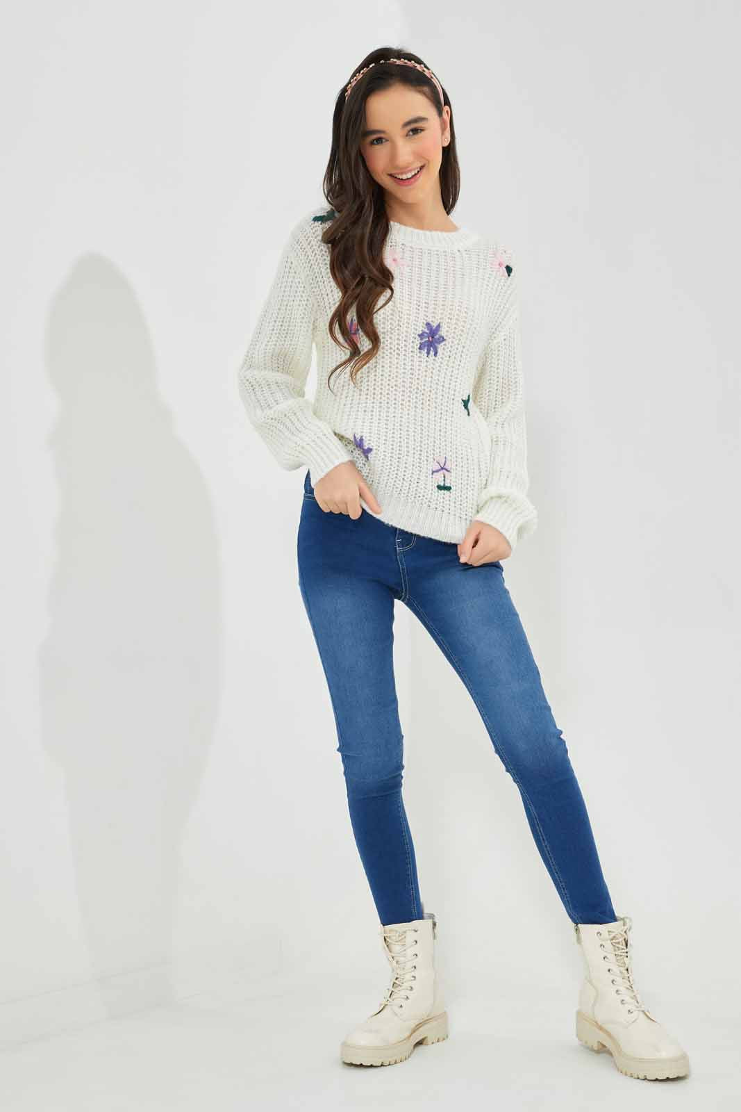 Redtag-White-Embroidered-Pullover-Category:Pullovers,-Colour:White,-Deals:New-In,-EHW,-Filter:Senior-Girls-(8-to-14-Yrs),-GSR-Pullovers,-New-In-GSR-APL,-Non-Sale,-Section:Girls-(0-to-14Yrs),-W22B-Senior-Girls-9 to 14 Years