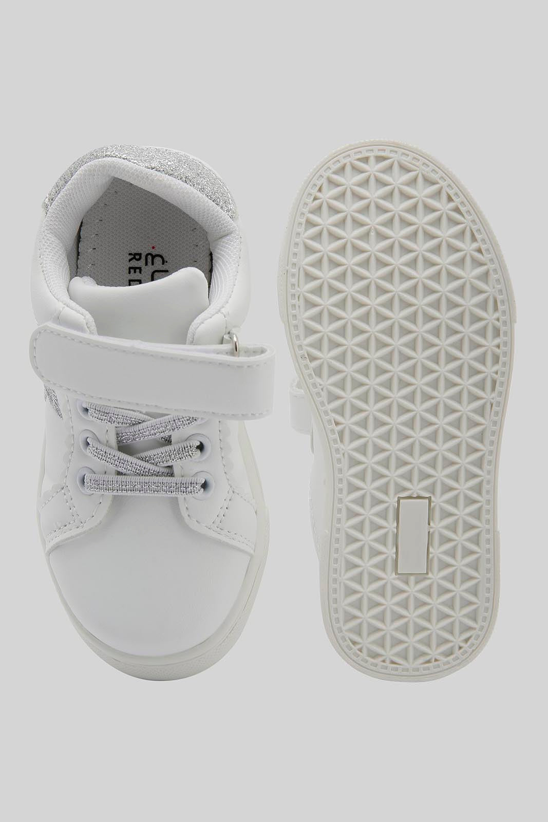 Redtag-White-Star-Trim-Sneaker-Category:Trainers,-Colour:White,-Deals:New-In,-Dept:Girls,-Filter:Girls-Footwear-(3-to-5-Yrs),-GIR-Trainers,-New-In-GIR-FOO,-Non-Sale,-Section:Girls-(0-to-14Yrs),-W22B-Girls-3 to 5 Years