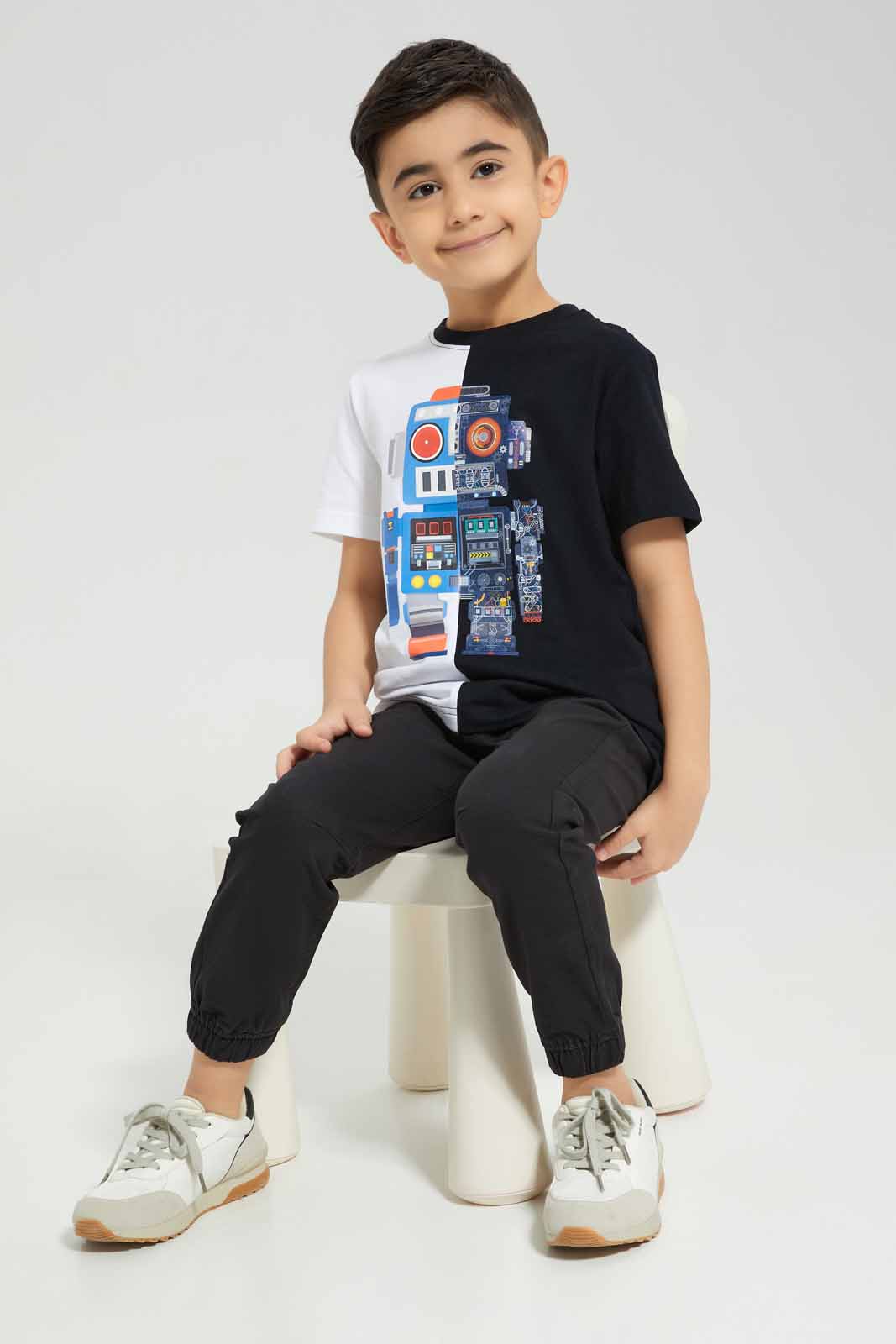 Redtag-Black-Paneled-Robot-Print-T-Shirt-BOY-T-Shirts,-BTS,-Category:T-Shirts,-Colour:Black,-Deals:New-In,-Filter:Boys-(2-to-8-Yrs),-New-In-BOY-APL,-Non-Sale,-Section:Boys-(0-to-14Yrs),-W22B-Boys-2 to 8 Years