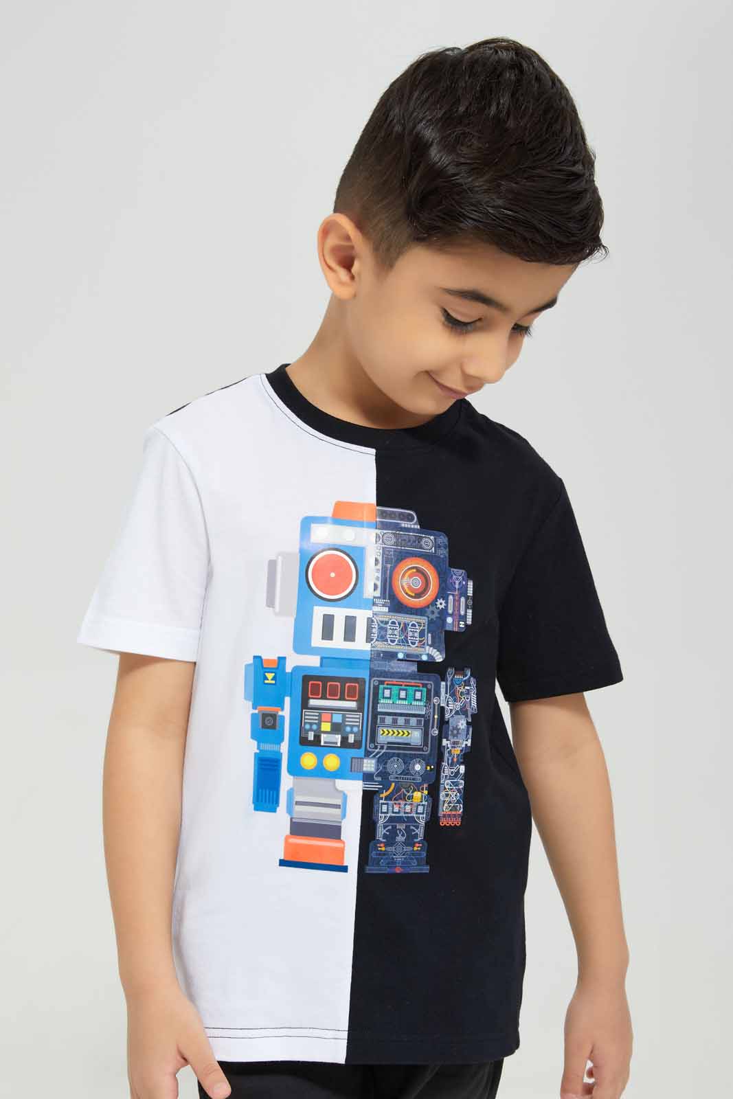 Redtag-Black-Paneled-Robot-Print-T-Shirt-BOY-T-Shirts,-BTS,-Category:T-Shirts,-Colour:Black,-Deals:New-In,-Filter:Boys-(2-to-8-Yrs),-New-In-BOY-APL,-Non-Sale,-Section:Boys-(0-to-14Yrs),-W22B-Boys-2 to 8 Years