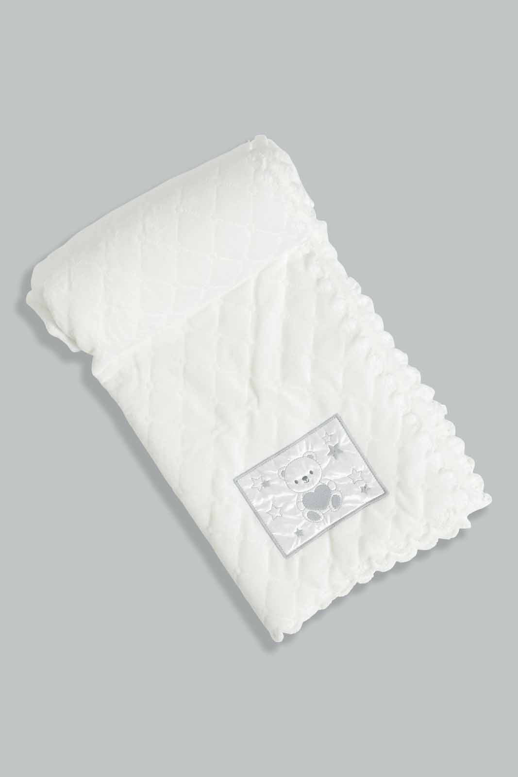 Redtag-White-Bear-Fulffy-Quilted-Baby-Blanket-Category:Newborn-Accessories,-Colour:White,-Deals:New-In,-Filter:Baby-(0-to-12-Mths),-NBB-Newborn-Accessories,-New-In-NBB-APL,-Non-Sale,-Section:Boys-(0-to-14Yrs),-W22A-Baby-0 to 12 Months