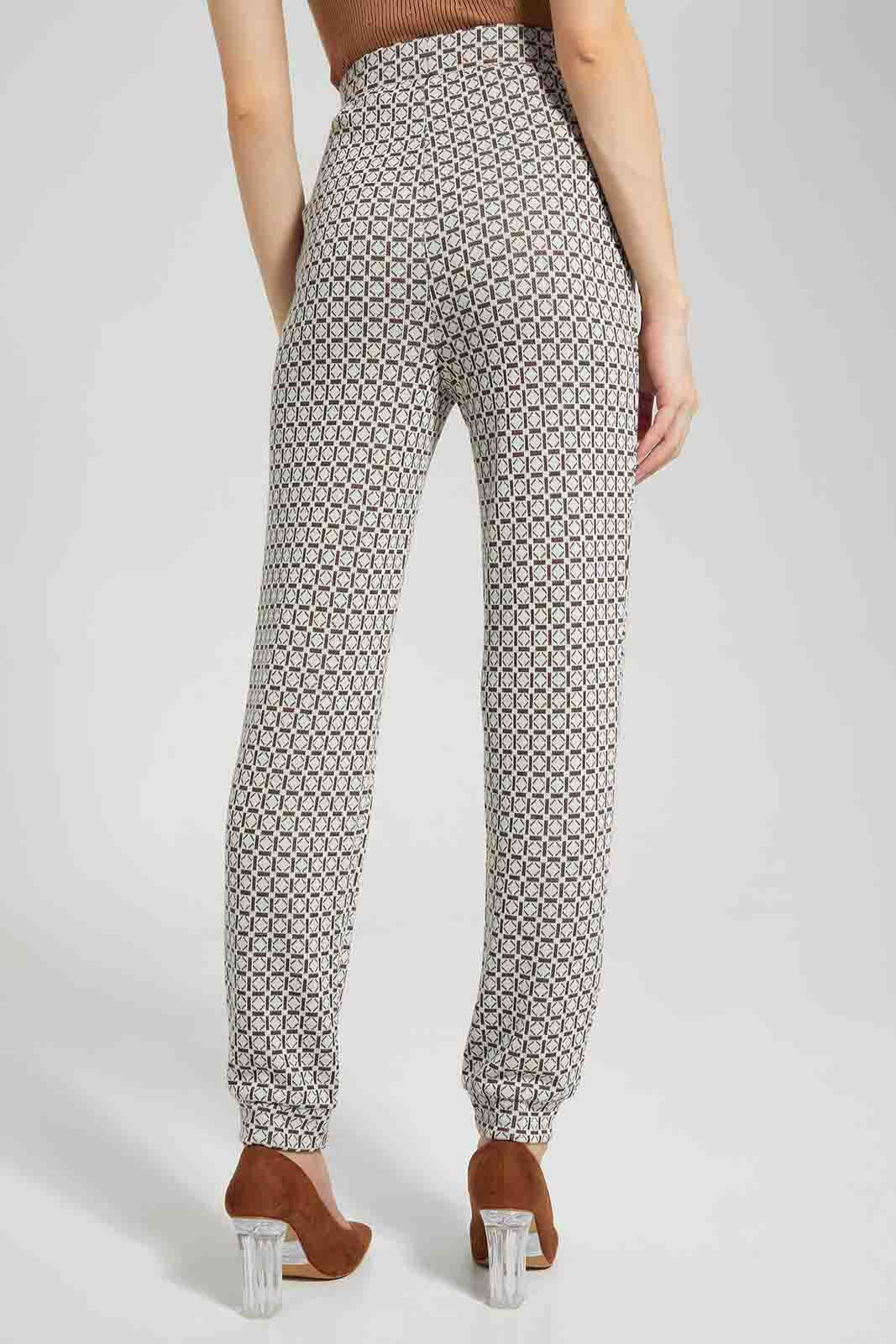 Redtag-Assorted-Printed-Short-Category:Trousers,-Colour:Assorted,-Deals:New-In,-Filter:Women's-Clothing,-LDC,-LDC-Trousers,-New-In-LDC-APL,-Non-Sale,-Section:Women,-W22B-Women's-