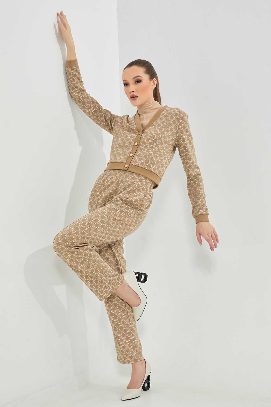 Redtag-Assorted-Tapered-Pant-Category:Trousers,-Colour:Assorted,-Deals:New-In,-Filter:Women's-Clothing,-LDC,-LDC-Trousers,-New-In-LDC-APL,-Non-Sale,-Section:Women,-W22B-Women's-