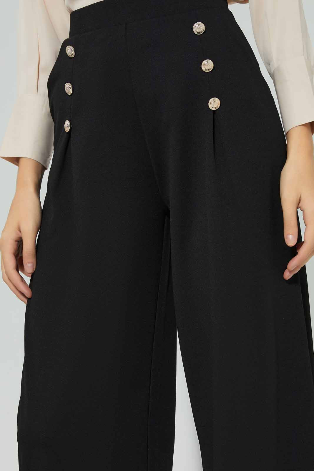 Redtag-Ladies-Wide-Leg-Knit-Trouser-With-Buttons-&-Pleast-at-Front-Category:Trousers,-Colour:Black,-Deals:New-In,-Filter:Women's-Clothing,-New-In-Women-APL,-Non-Sale,-Section:Women,-W22B,-Women-Trousers-Women's-