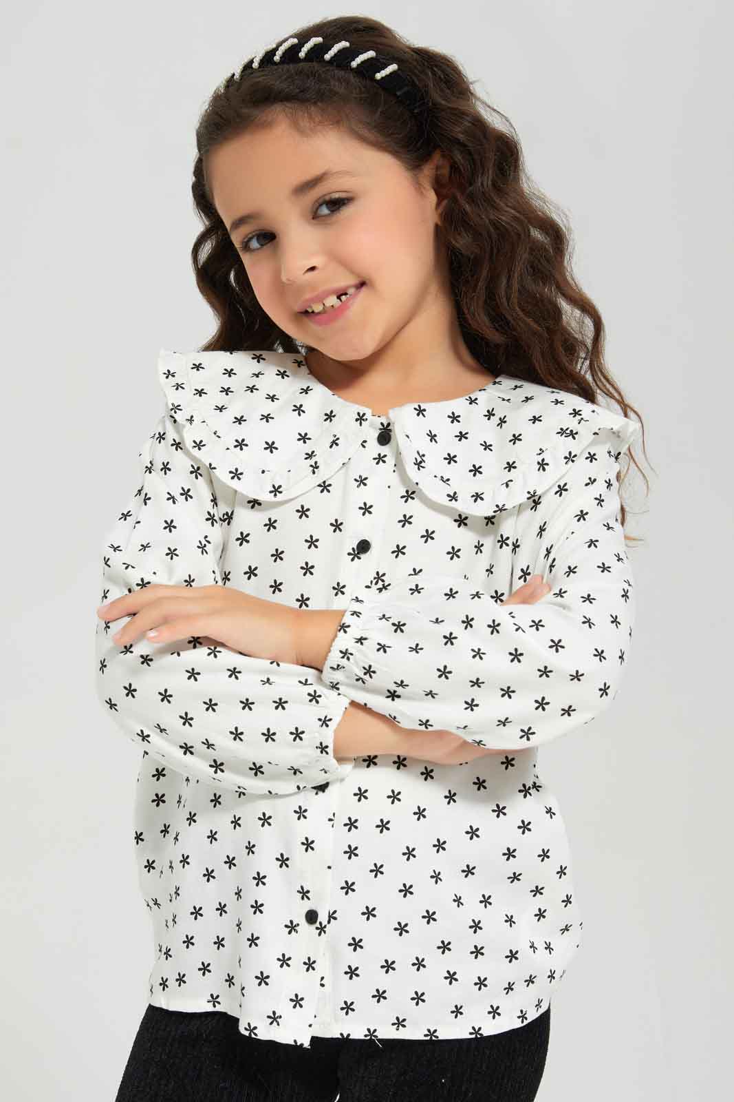 Redtag-VLD-BLOUSE-PETER-PAN-COLLAR---WHITE-Category:Blouses,-Colour:White,-Deals:New-In,-Dept:Girls,-Filter:Girls-(2-to-8-Yrs),-GIR-Blouses,-New-In-GIR-APL,-Non-Sale,-Section:Girls-(0-to-14Yrs),-W22B-Girls-2 to 8 Years