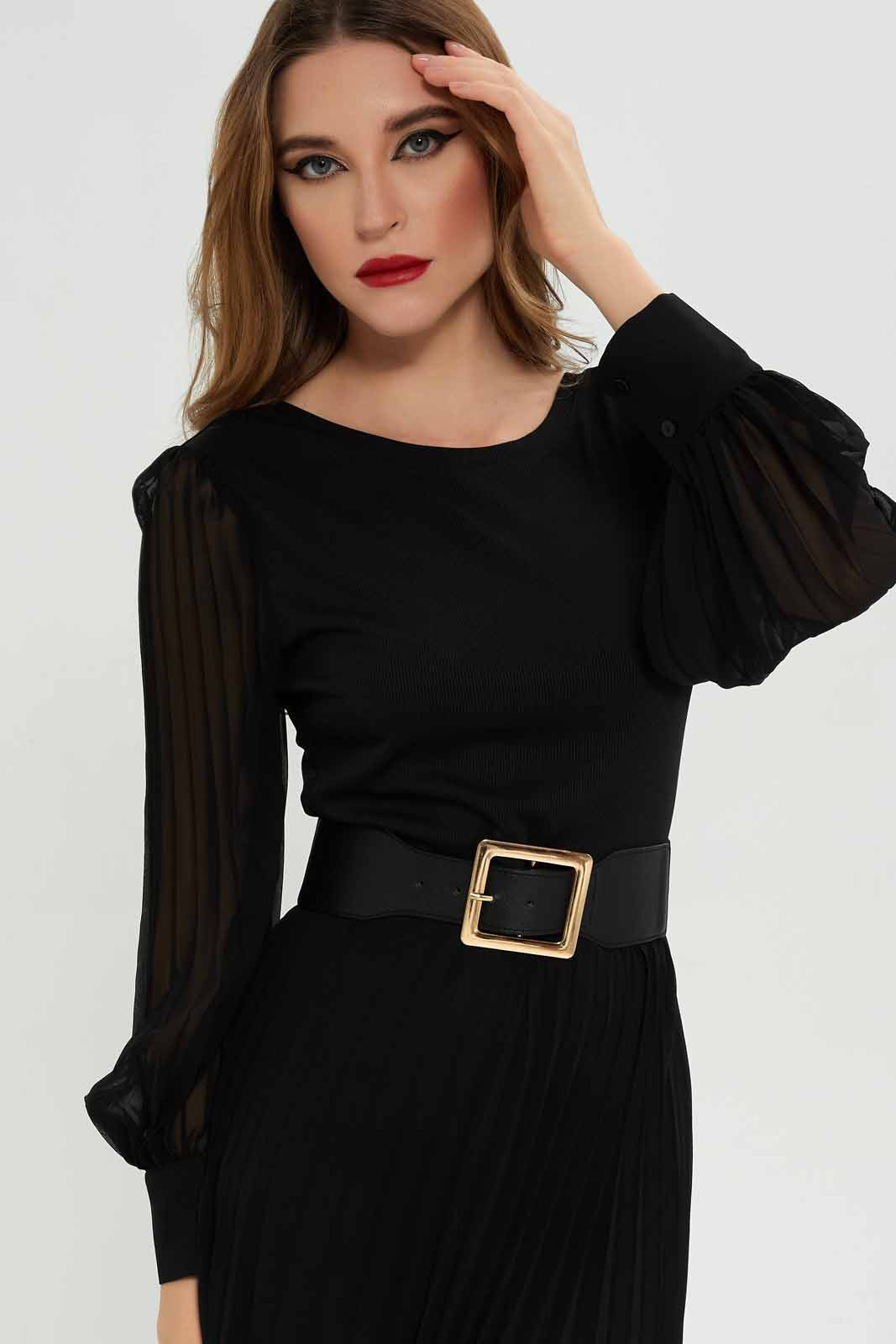 Redtag-Women-Black-Crewneck-Longsleeve-Dress-Category:Dresses,-Colour:Black,-Deals:New-In,-Dept:Ladieswear,-Filter:Women's-Clothing,-LEC,-LEC-Dresses,-New-In-LEC-APL,-Non-Sale,-S23A,-Section:Women-Women's-