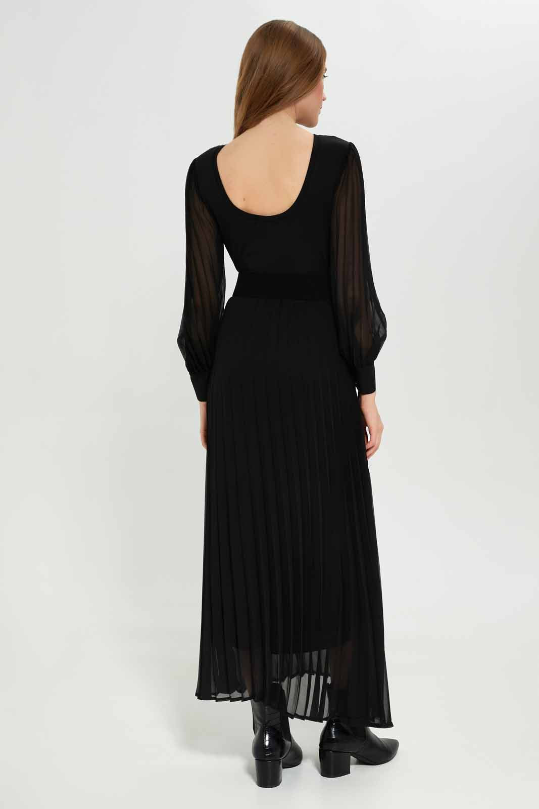 Redtag-Women-Black-Crewneck-Longsleeve-Dress-Category:Dresses,-Colour:Black,-Deals:New-In,-Dept:Ladieswear,-Filter:Women's-Clothing,-LEC,-LEC-Dresses,-New-In-LEC-APL,-Non-Sale,-S23A,-Section:Women-Women's-