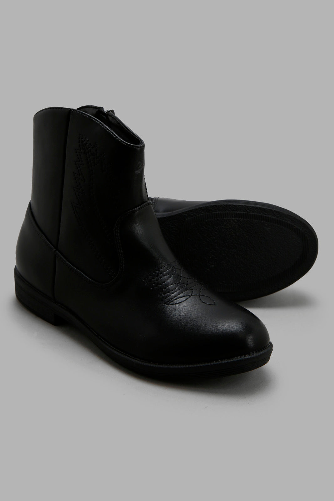 Redtag-Black-Chelsea-Boots-Category:Boots,-Colour:Black,-Deals:New-In,-Filter:Girls-Footwear-(5-to-14-Yrs),-GSR-Boots,-New-In-GSR-FOO,-Non-Sale,-Section:Boys-(0-to-14Yrs),-W22B--