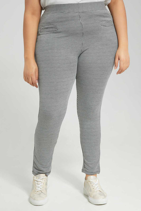 Redtag-Women-Basic-Leggings-Category:Leggings,-Colour:Apricot,-Deals:New-In,-Filter:Plus-Size,-LDP-Leggings,-New-In-LDP-APL,-Non-Sale,-Section:Women,-TBL,-W22B-Women's-