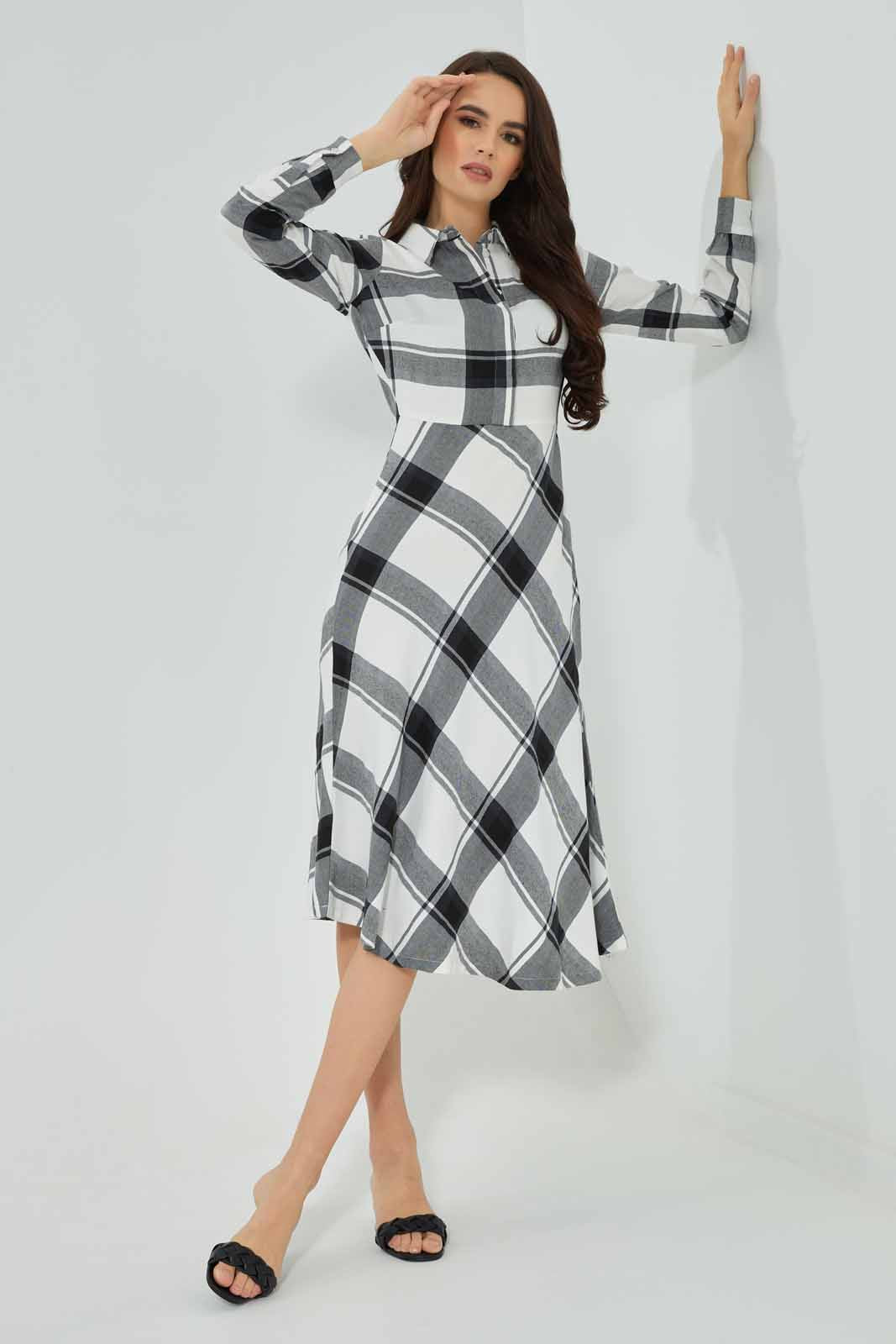 Redtag-Women-Black/-White-Collared-Check-Shirt-Category:Dresses,-Colour:Assorted,-Deals:New-In,-Filter:Women's-Clothing,-New-In-Women-APL,-Non-Sale,-Section:Women,-W22B,-Women-Dresses-Women's-