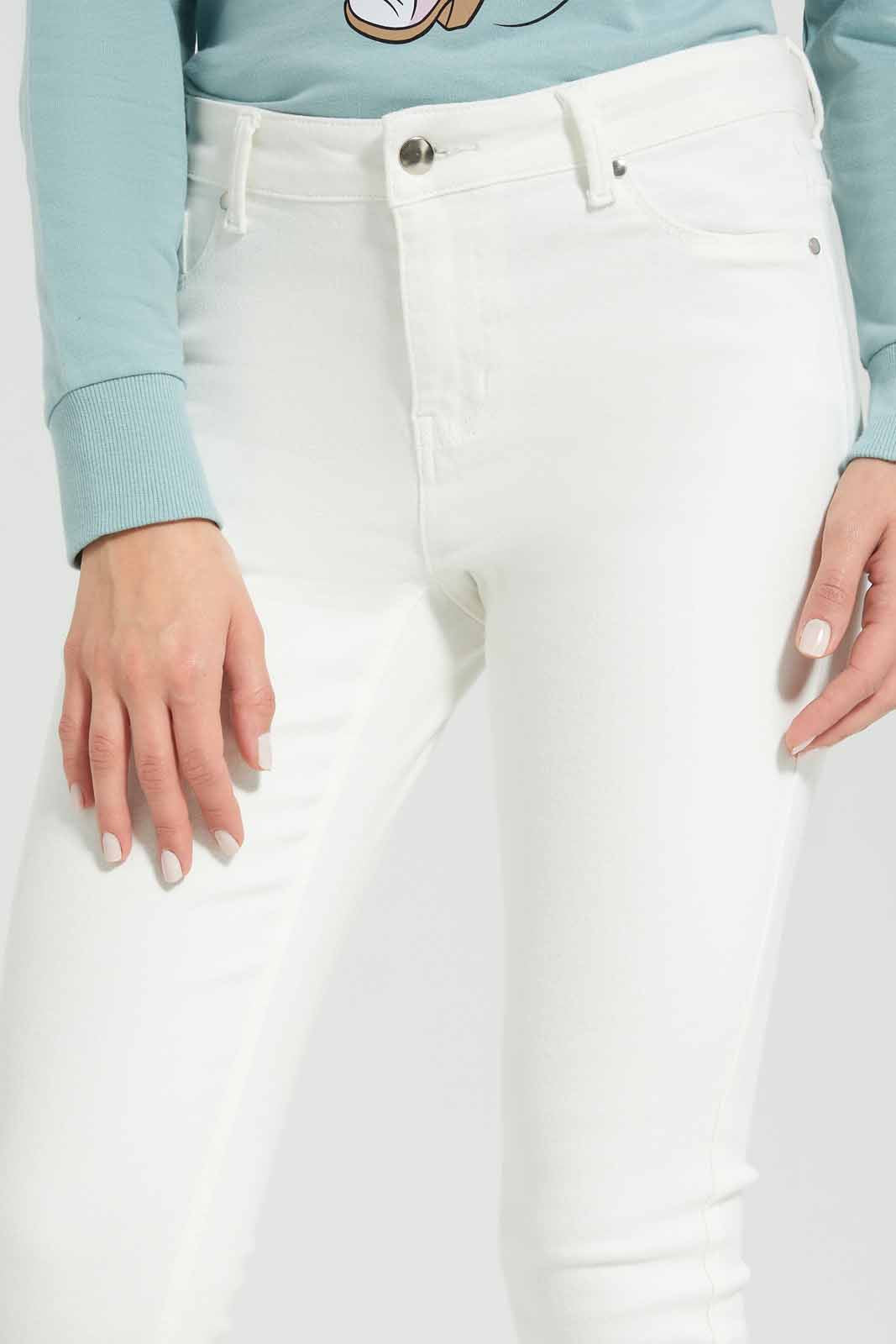 Redtag-Women-White-Skinny-Low-Waist-Jeans-Category:Jeans,-Colour:White,-Deals:New-In,-Filter:Women's-Clothing,-FIT-WALL-(FTW),-New-In-Women-APL,-Non-Sale,-Section:Women,-W22B,-Women-Jeans-Women's-