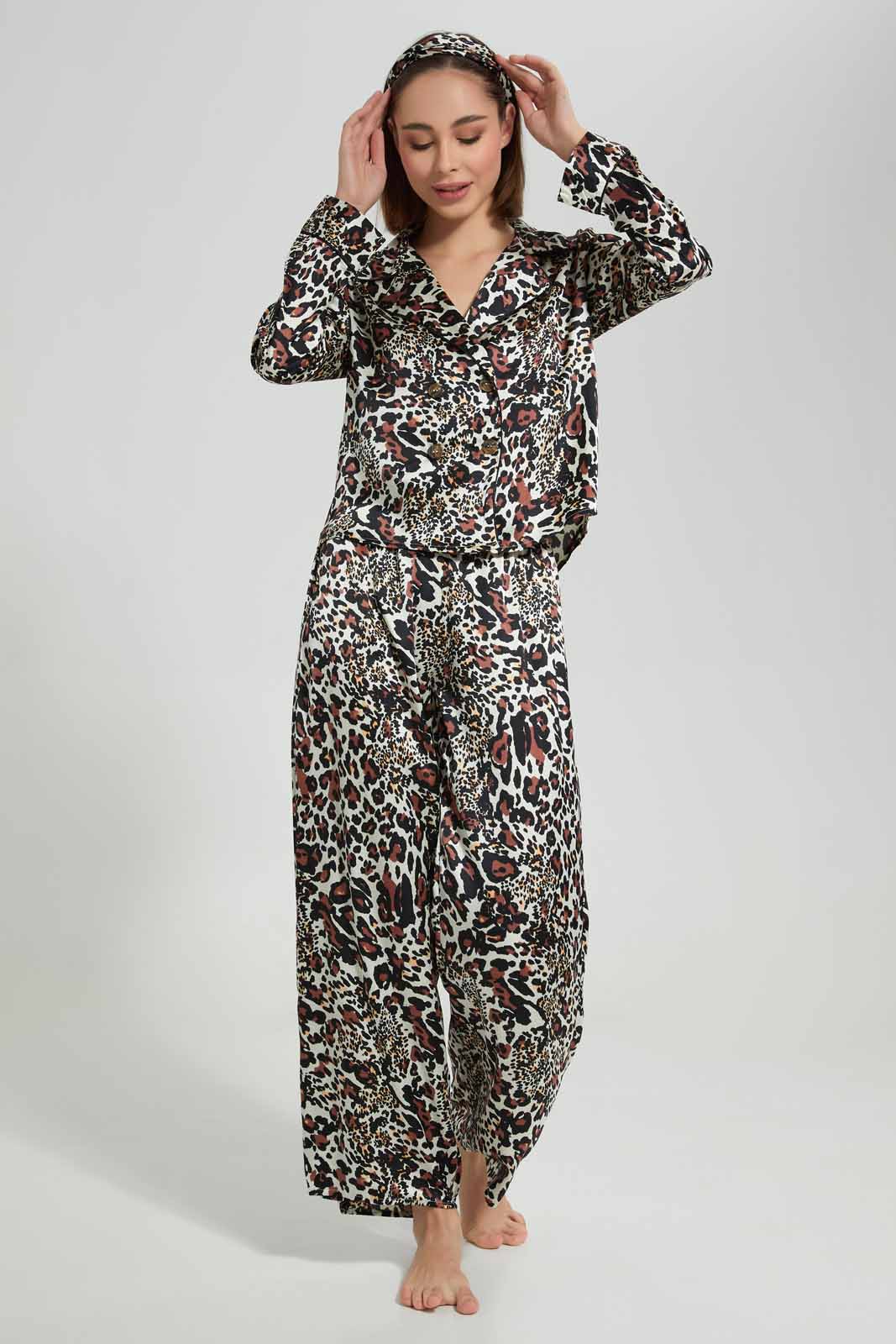 Redtag-Women-White-Satin-Aop-Pjs-With-Headband-Category:Pyjama-Sets,-Colour:White,-Deals:New-In,-Filter:Women's-Clothing,-New-In-Women-APL,-Non-Sale,-Section:Women,-W22A,-Women-Pyjama-Sets--