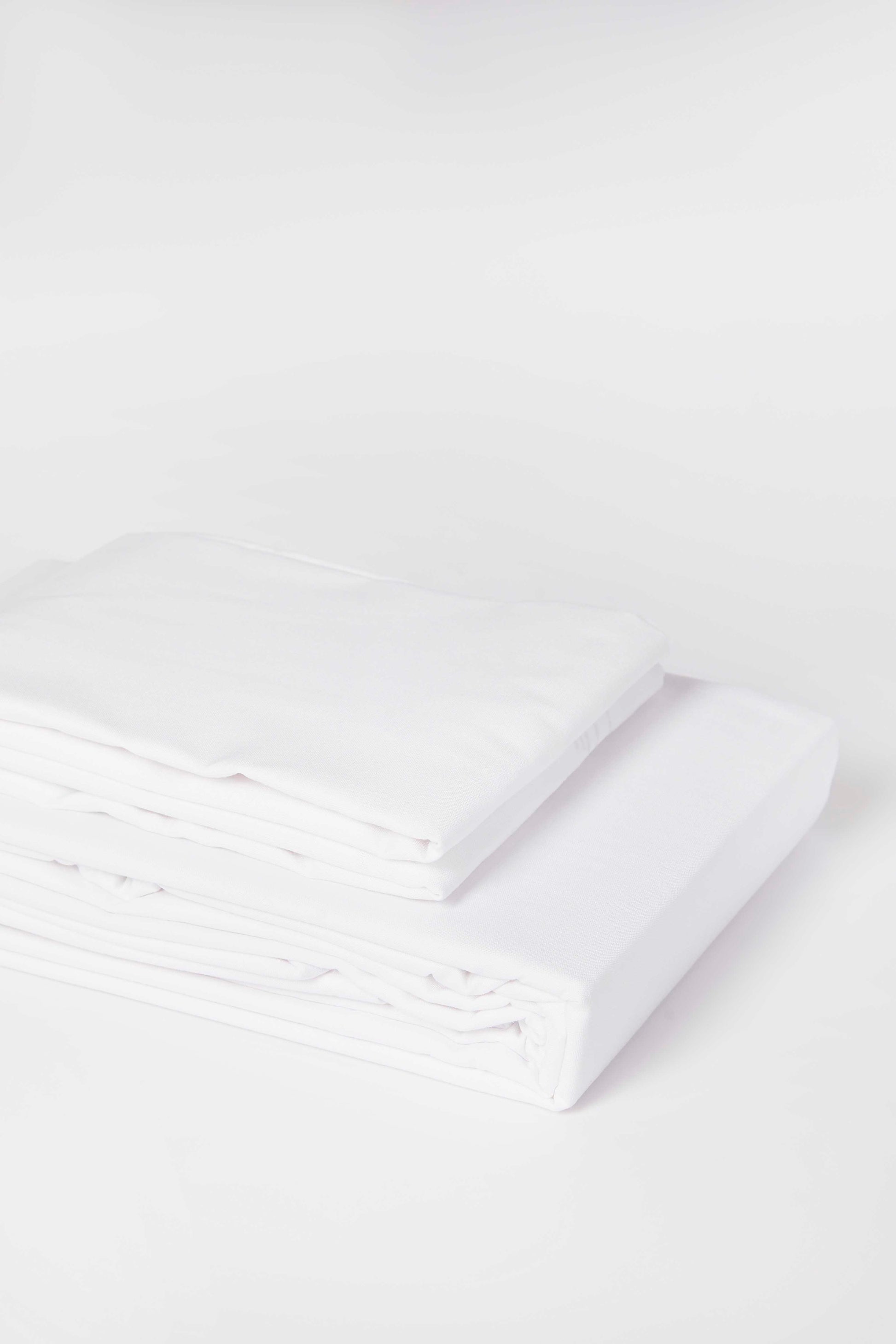 Redtag-White-Solid-Flat-Sheet-
(Single-Size)-365,-Category:Flat-Sheets,-Colour:White,-Deals:New-In,-Dept:Home,-Filter:Home-Bedroom,-HMW-BED-Flat-Sheets,-New-In-HMW-BED,-Non-Sale,-Section:Homewares-Home-Bedroom-
