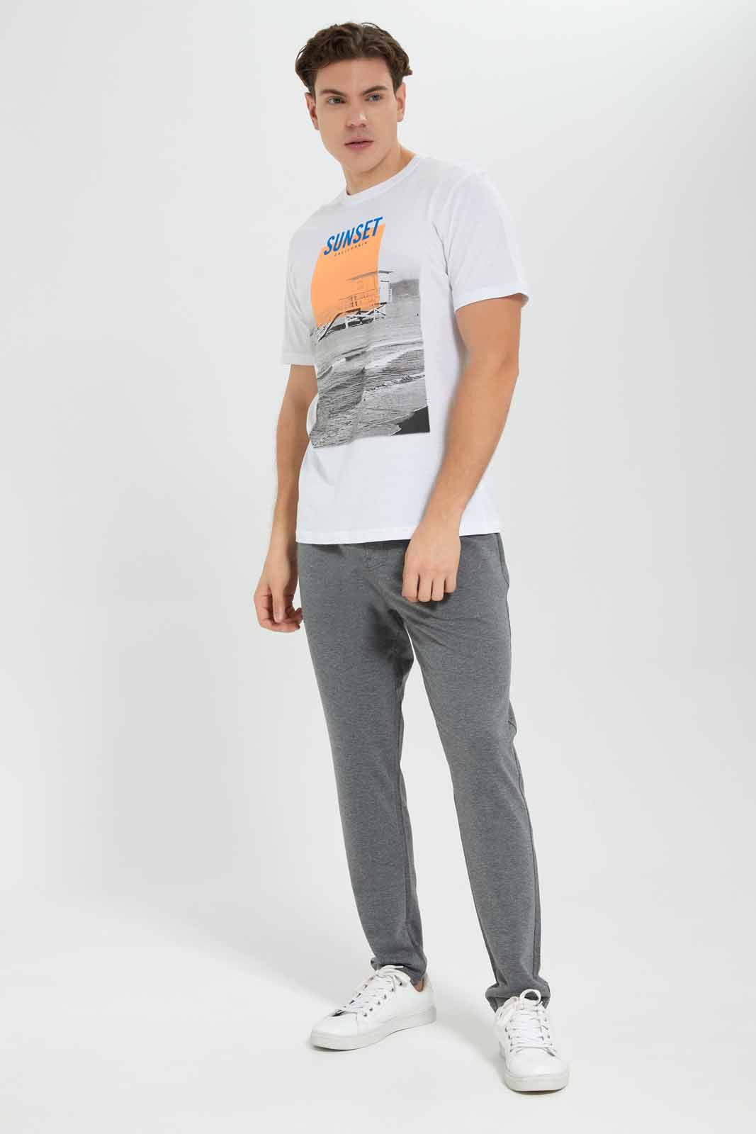 Men Grey Plain Active Pants