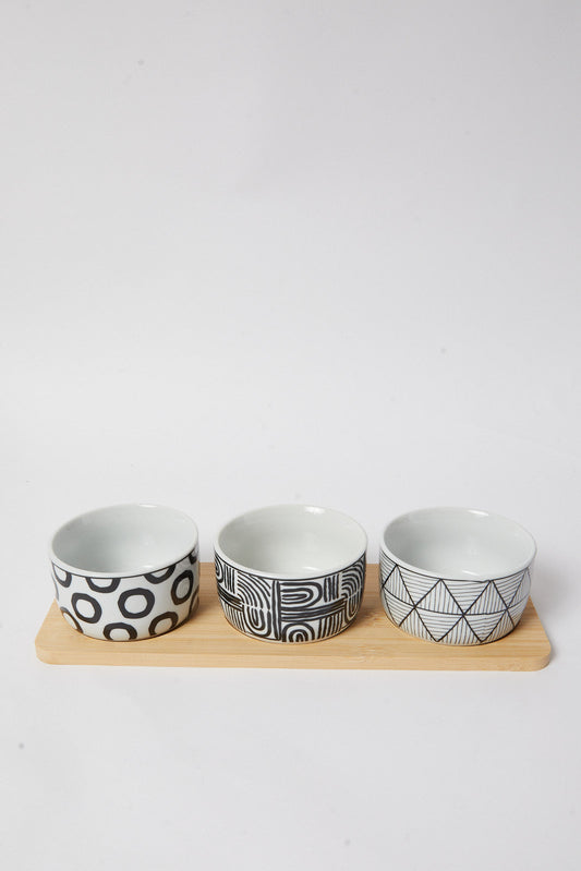 Redtag-Black-Round-Serving-Bowl-With-Bamboo-Tray-(4-Piece)-Category:Bowls,-Colour:Black,-Deals:New-In,-Dept:Home,-Filter:Home-Dining,-HMW-DIN-Serveware,-New-In-HMW-DIN,-Non-Sale,-S23B,-Section:Homewares-Home-Dining-