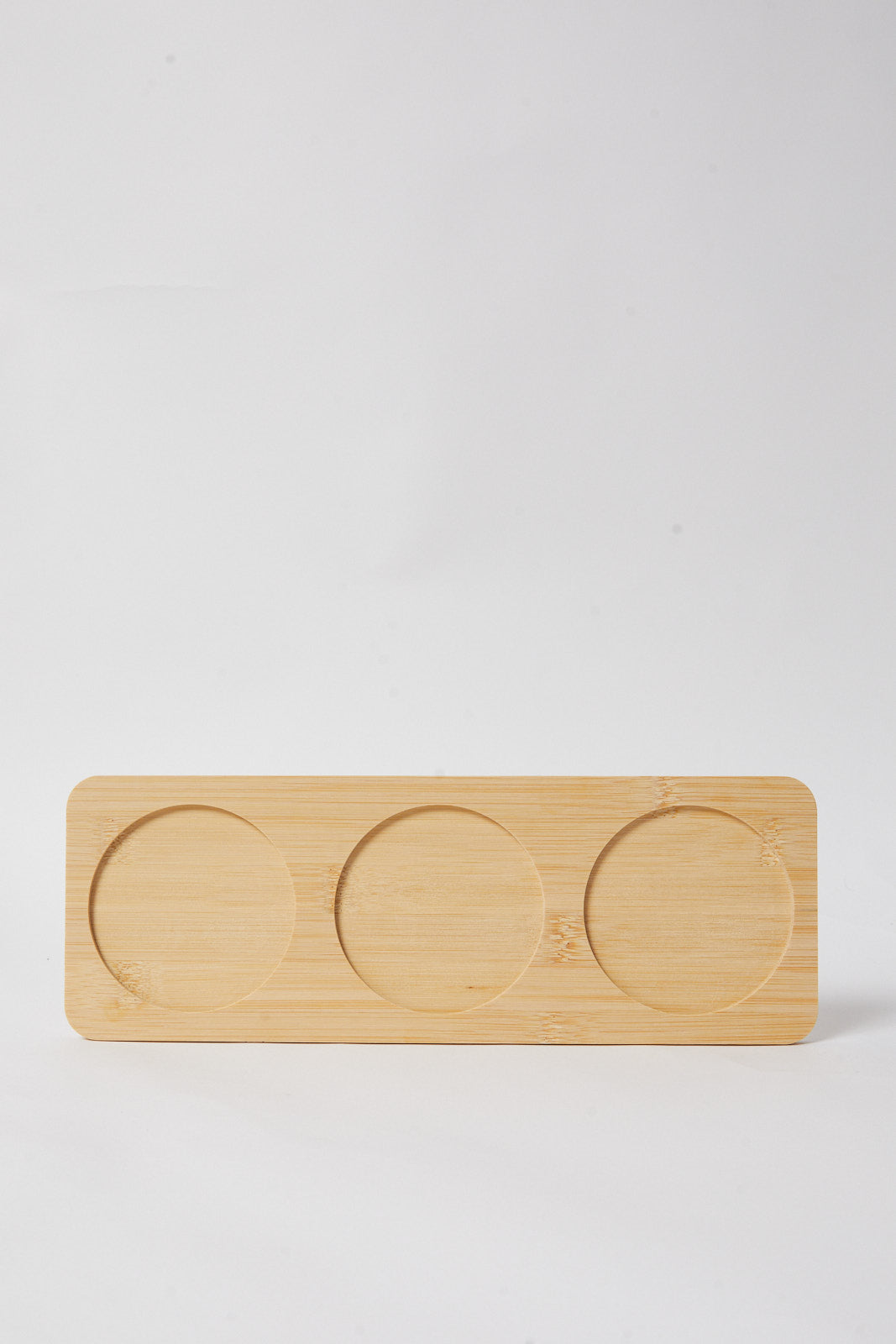 Redtag-Black-Round-Serving-Bowl-With-Bamboo-Tray-(4-Piece)-Category:Bowls,-Colour:Black,-Deals:New-In,-Dept:Home,-Filter:Home-Dining,-HMW-DIN-Serveware,-New-In-HMW-DIN,-Non-Sale,-S23B,-Section:Homewares-Home-Dining-