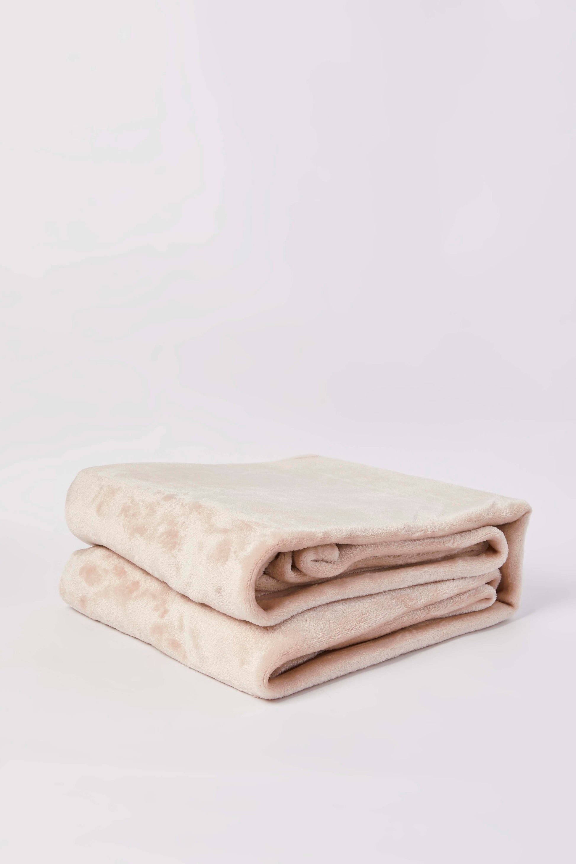 Redtag-Beige-Ultra-Soft-Blanket
-(Single-Size)-Category:Blankets,-Colour:Beige,-Deals:New-In,-Dept:Home,-Filter:Home-Bedroom,-HMW-BED-Blankets,-New-In-HMW-BED,-Non-Sale,-S23B,-Section:Homewares-Home-Bedroom-