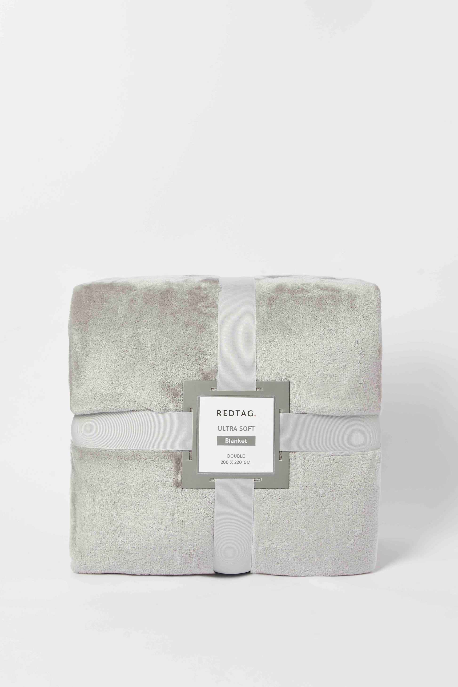 Redtag-Grey-Ultra-Soft-Blanket-
(Double-Size)-Category:Blankets,-Colour:Grey,-Deals:New-In,-Dept:Home,-Filter:Home-Bedroom,-HMW-BED-Blankets,-New-In-HMW-BED,-Non-Sale,-S23B,-Section:Homewares-Home-Bedroom-