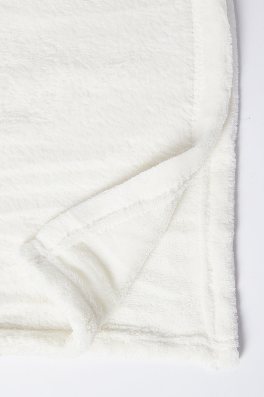 Redtag-Ivory-Coral-Fleece-Blanket-Category:Blankets,-Colour:Ivory,-Deals:New-In,-Dept:Home,-Filter:Home-Bedroom,-HMW-BED-Blankets,-New-In-HMW-BED,-Non-Sale,-S23B,-Section:Homewares-Home-Bedroom-