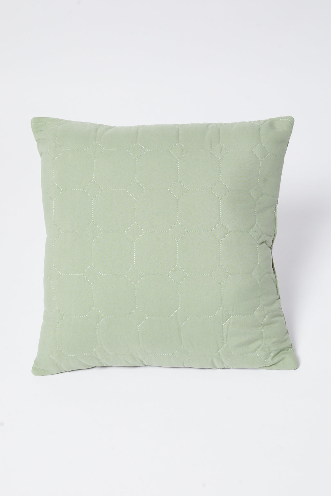 Redtag-Green-5-Pc-Leaves-Print-Reversible-Comforter-Set-(King-Size)-Category:Comforters,-Colour:Green,-Deals:New-In,-Dept:Home,-Filter:Home-Bedroom,-HMW-BED-Comforters,-New-In-HMW-BED,-Non-Sale,-S23A,-Section:Homewares-Home-Bedroom-