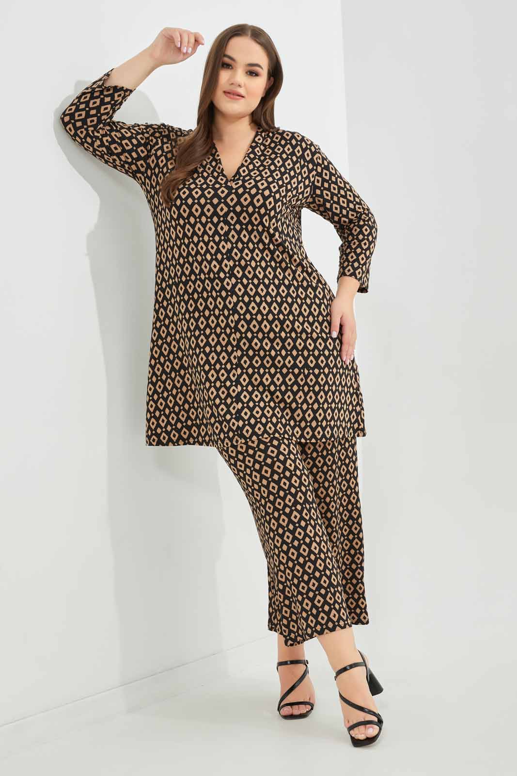 Redtag-Women-Geometric-Print-'A'-Line-Shift-Dress-Category:Dresses,-Colour:Assorted,-Deals:New-In,-Dept:Ladieswear,-Filter:Plus-Size,-LDP-Dresses,-New-In-LDP-APL,-Non-Sale,-Section:Women,-W22B-Women's-