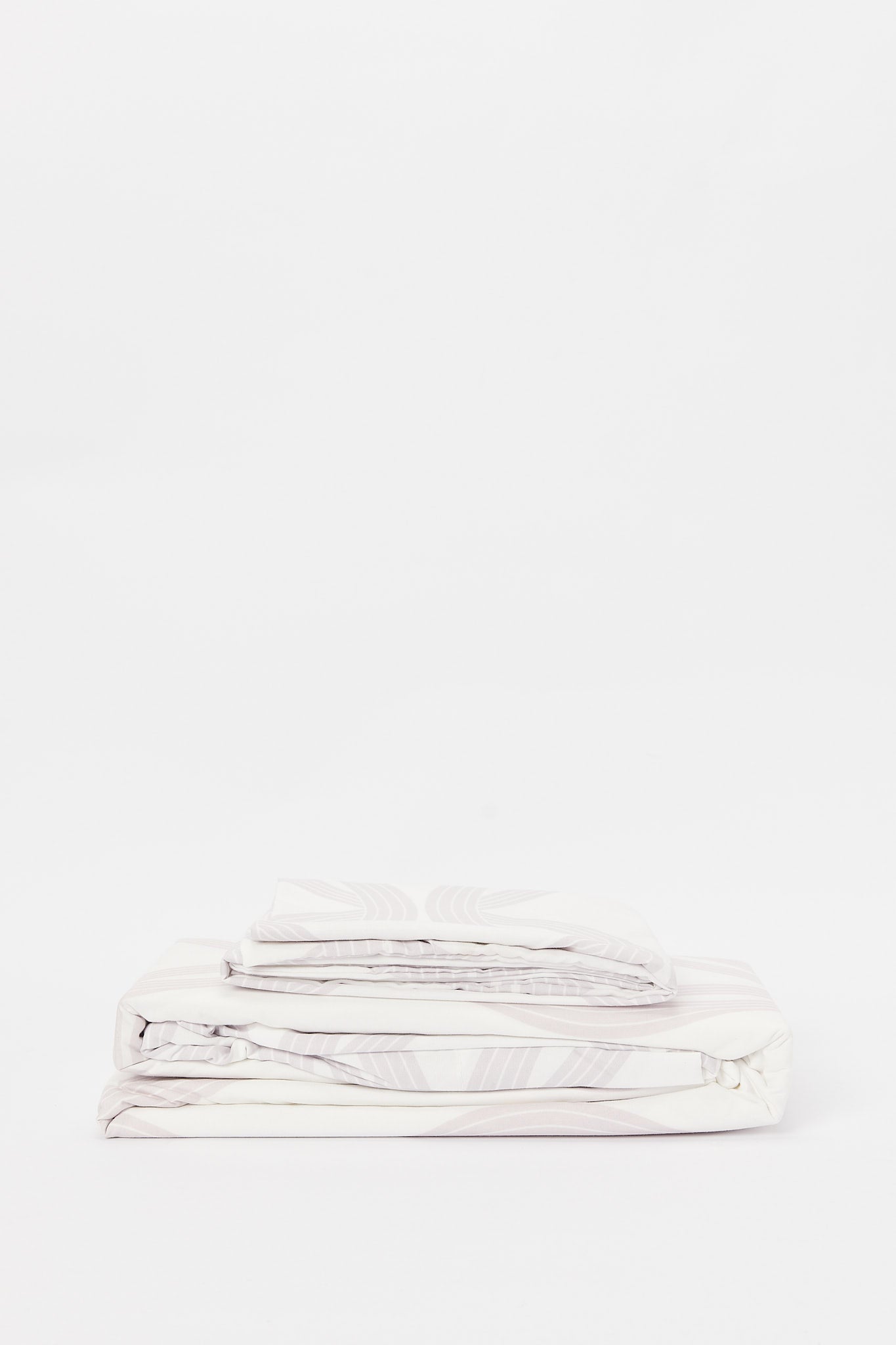 Redtag-Grey-Geometric-Print-Flat-Sheet-(Single-Size)-365,-Category:Flat-Sheets,-Colour:Grey,-Deals:New-In,-Dept:Home,-Filter:Home-Bedroom,-H1:HMW,-H2:BED,-H3:BLN,-H4:FLT,-HMW-BED-Flat-Sheets,-New-In-HMW-BED,-Non-Sale,-Season:365,-Section:Homewares,-Style:ENTRY-Home-Bedroom-