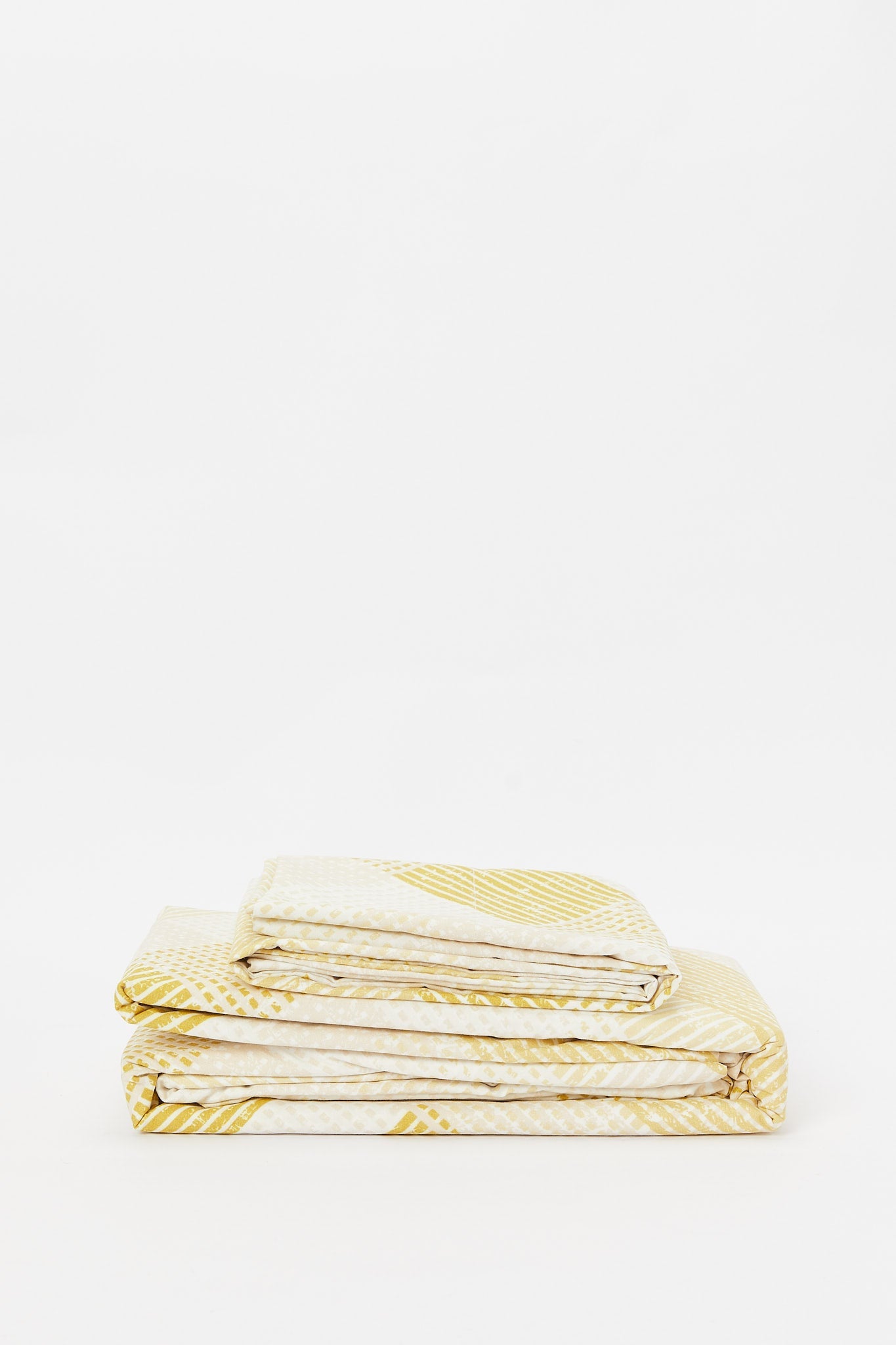 Redtag-Beige-Print-Flat-Sheet-(Single-Size)-365,-Category:Flat-Sheets,-Colour:Beige,-Deals:New-In,-Dept:Home,-Filter:Home-Bedroom,-H1:HMW,-H2:BED,-H3:BLN,-H4:FLT,-HMW-BED-Flat-Sheets,-New-In-HMW-BED,-Non-Sale,-Season:365,-Section:Homewares,-Style:ENTRY-Home-Bedroom-