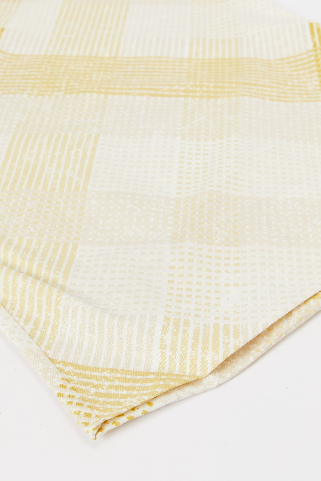 Redtag-Beige-Print-Flat-Sheet-(Single-Size)-365,-Category:Flat-Sheets,-Colour:Beige,-Deals:New-In,-Dept:Home,-Filter:Home-Bedroom,-H1:HMW,-H2:BED,-H3:BLN,-H4:FLT,-HMW-BED-Flat-Sheets,-New-In-HMW-BED,-Non-Sale,-Season:365,-Section:Homewares,-Style:ENTRY-Home-Bedroom-