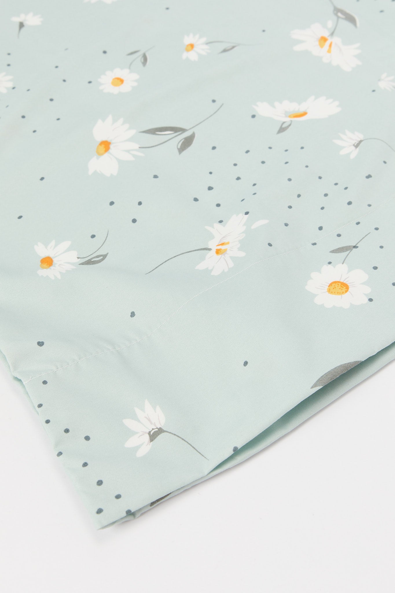 Redtag-Teal-Floral-Print-Flat-Sheet-(Single-Size)-365,-Category:Flat-Sheets,-Colour:Teal,-Deals:New-In,-Dept:Home,-Filter:Home-Bedroom,-H1:HMW,-H2:BED,-H3:BLN,-H4:FLT,-HMW-BED-Flat-Sheets,-New-In-HMW-BED,-Non-Sale,-Season:365,-Section:Homewares,-Style:ENTRY-Home-Bedroom-