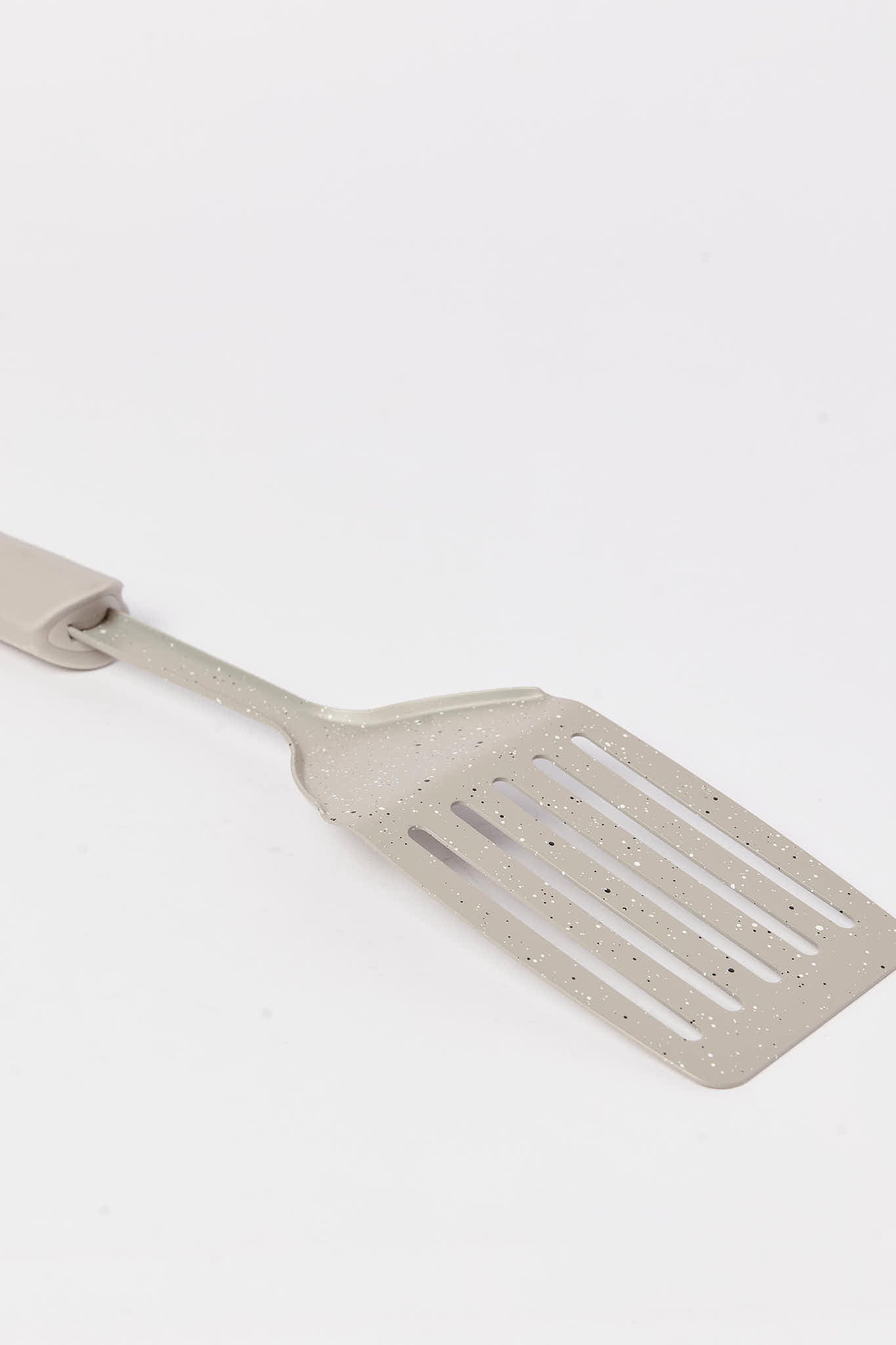 Redtag-Beige-Slotted-Turner-Category:Spoons-&-Ladles,-Colour:Beige,-Deals:New-In,-Dept:Home,-Filter:Home-Dining,-HMW-DIN-Kitchen-Accessories,-New-In-HMW-DIN,-Non-Sale,-S23B,-Section:Homewares-Home-Dining-