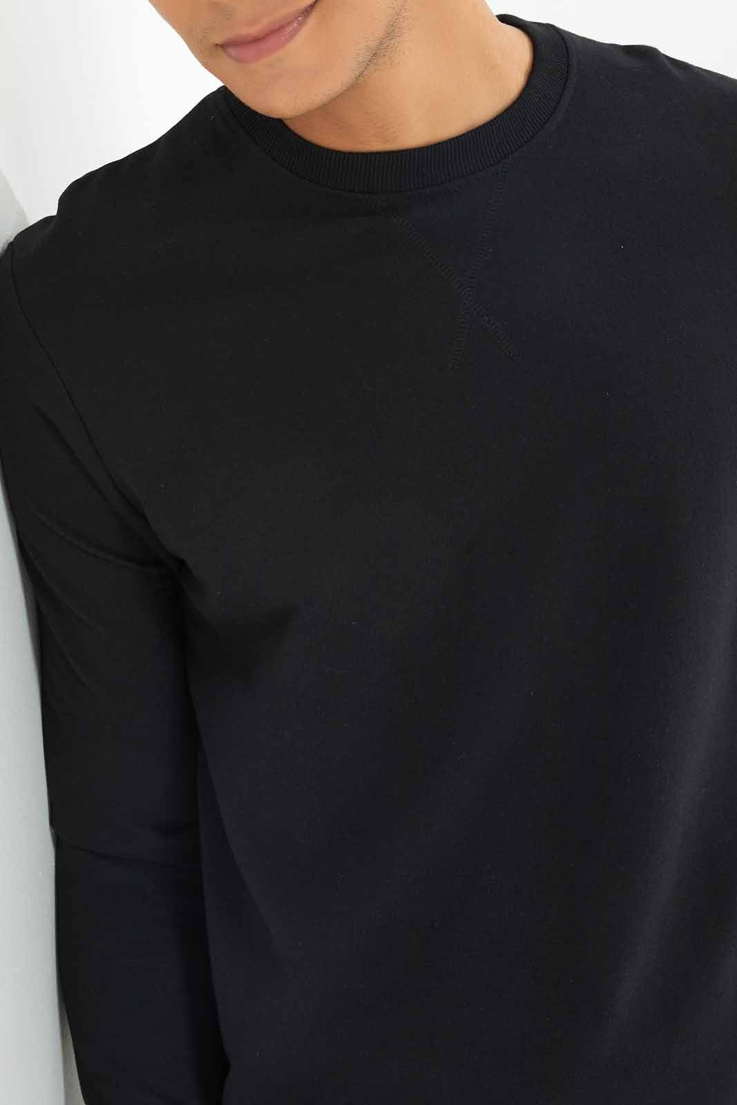 Redtag-Men-Mustard-Crew-Neck-Sweatshirt-Category:Sweatshirts,-Colour:Mustard,-Deals:New-In,-Dept:Menswear,-Filter:Men's-Clothing,-Men-Sweatshirts,-New-In-Men-APL,-Non-Sale,-S23A,-Section:Men,-TBL-Men's-