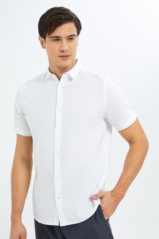 Redtag-Men-White-S/S-Oxford-Shirt-Category:Shirts,-Colour:White,-Deals:New-In,-Dept:Menswear,-Filter:Men's-Clothing,-Men-Shirts,-New-In-Men-APL,-Non-Sale,-S23C,-Section:Men-Men's-